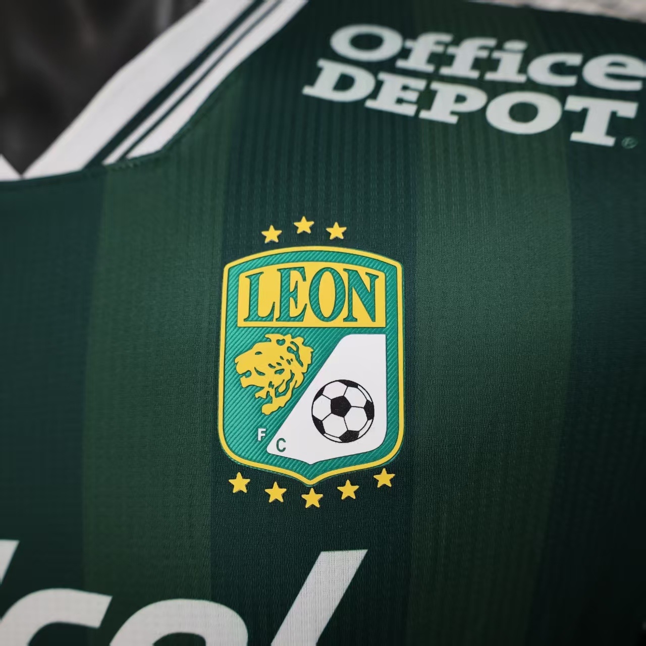 Player Version León 25/26 Home S-XXL