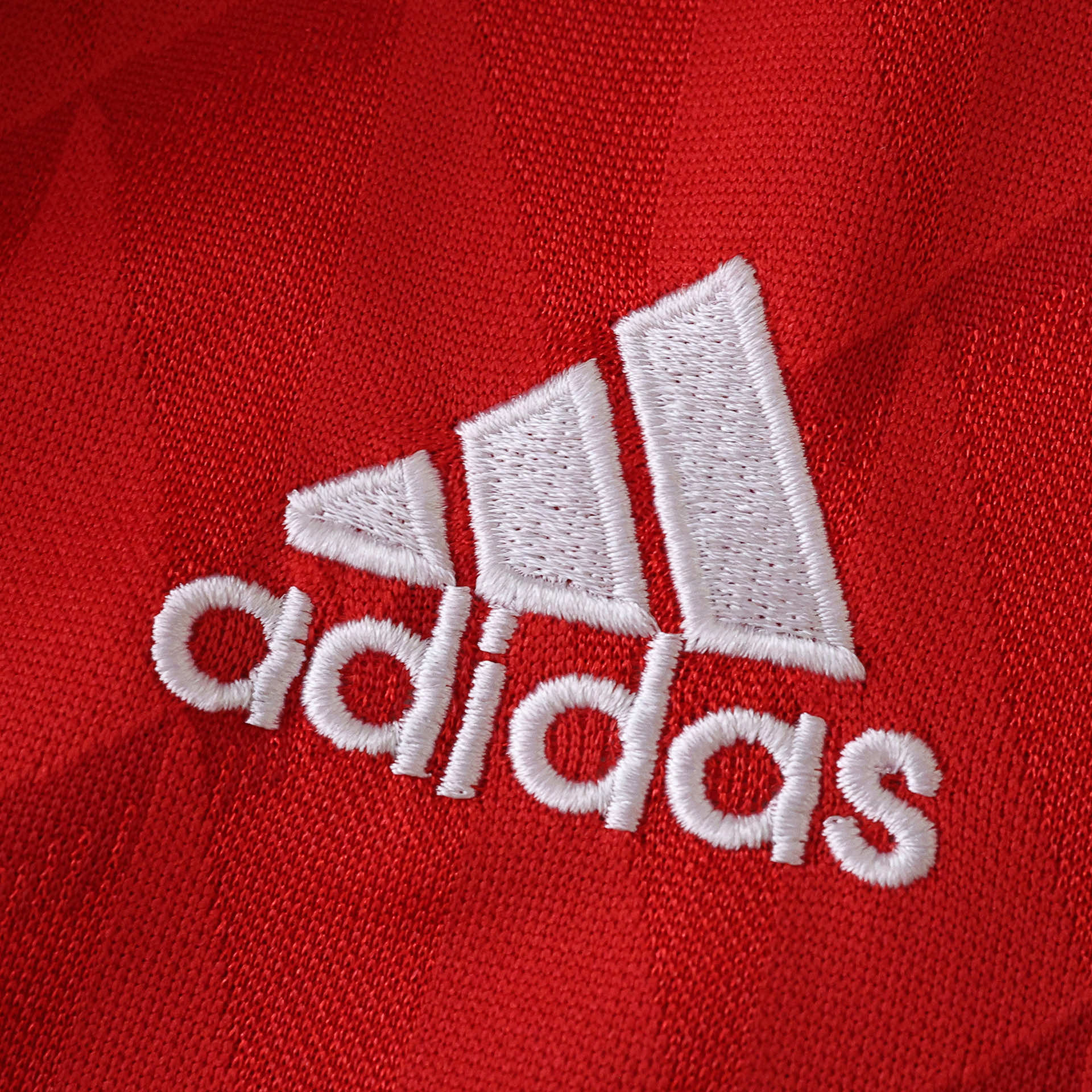 Kids kit LVP 2010 Home