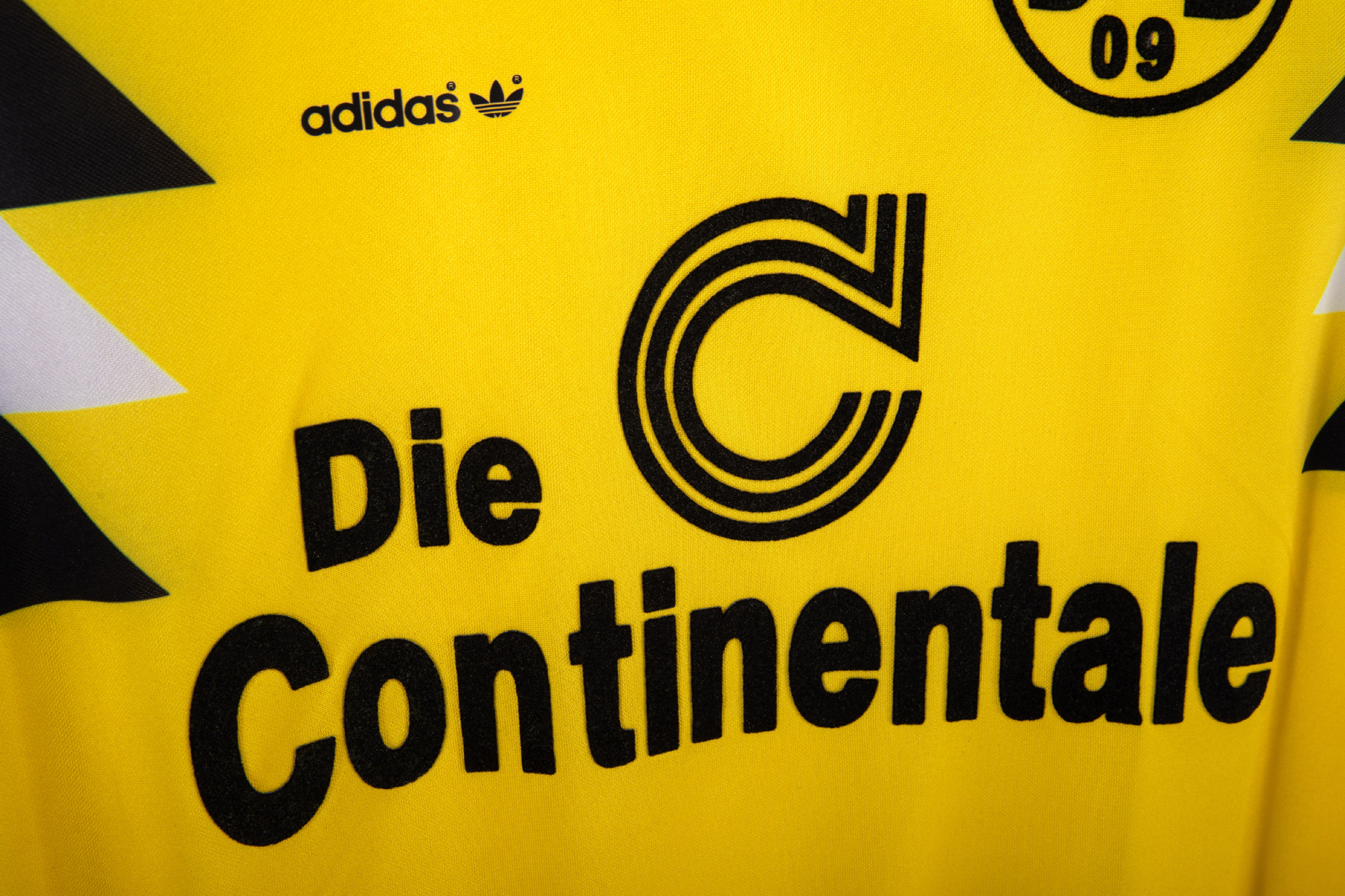 Retro Borussia Dortmund 1989 Home Shirt S-XXL