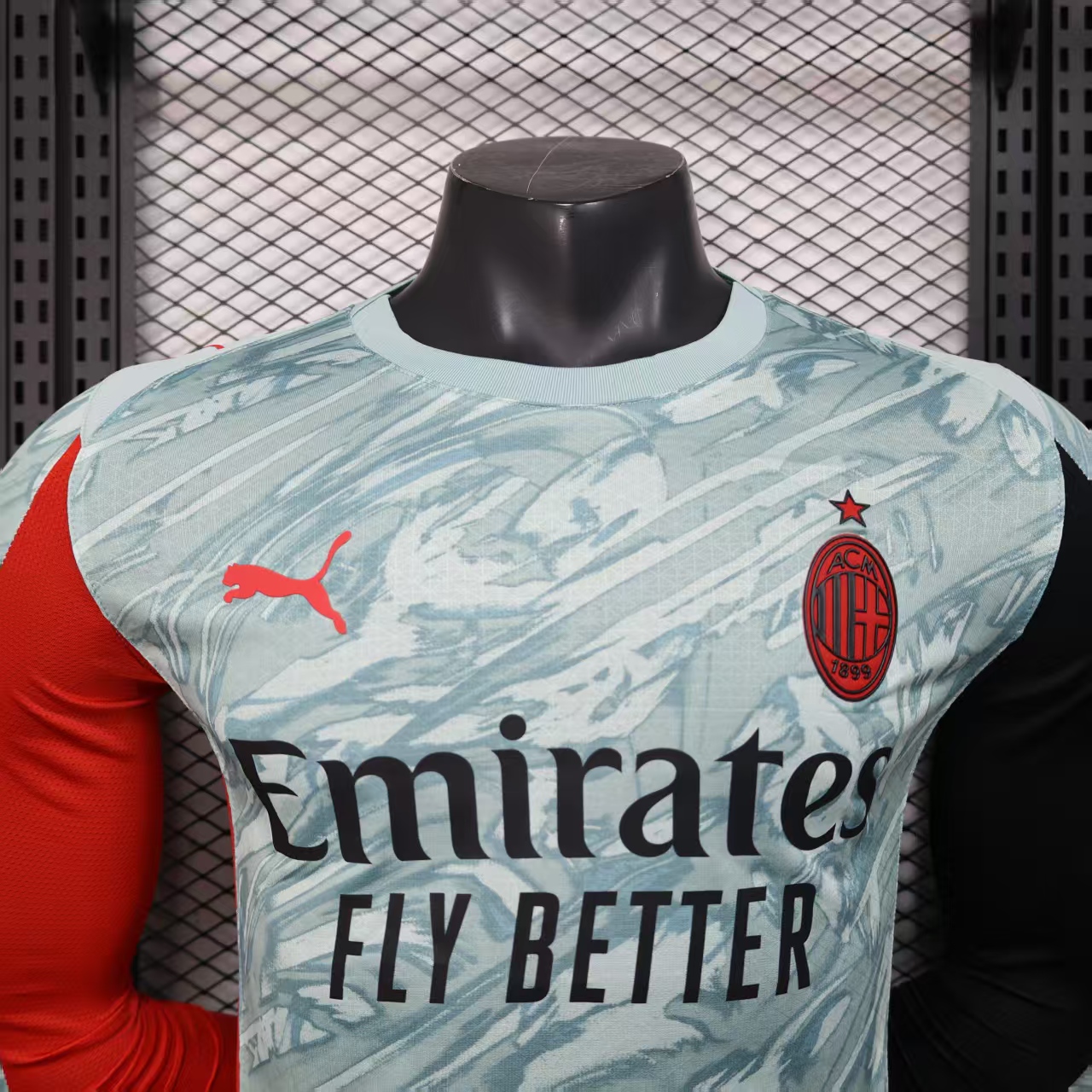 Player Version AC MILAN GOALKEEPER HOME 2025/26 LONG SLEEVES