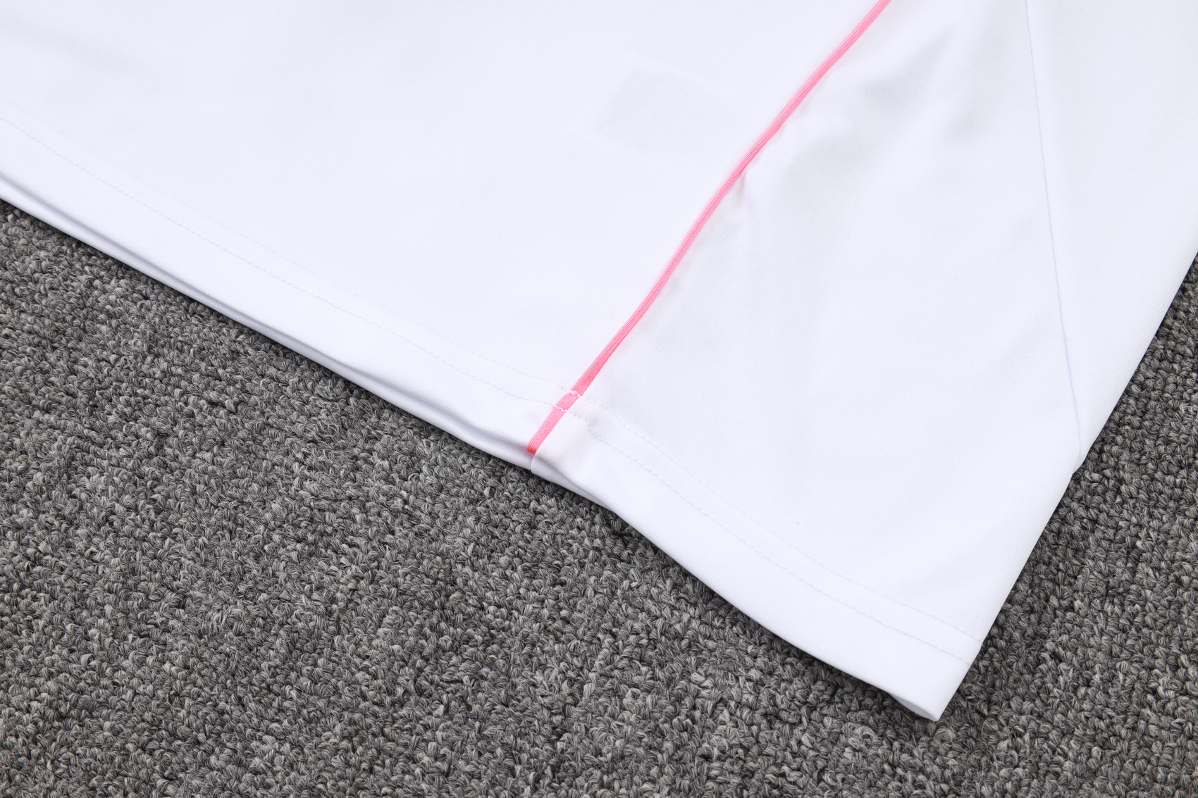 Juventus Sleevesless Training Suit D25109