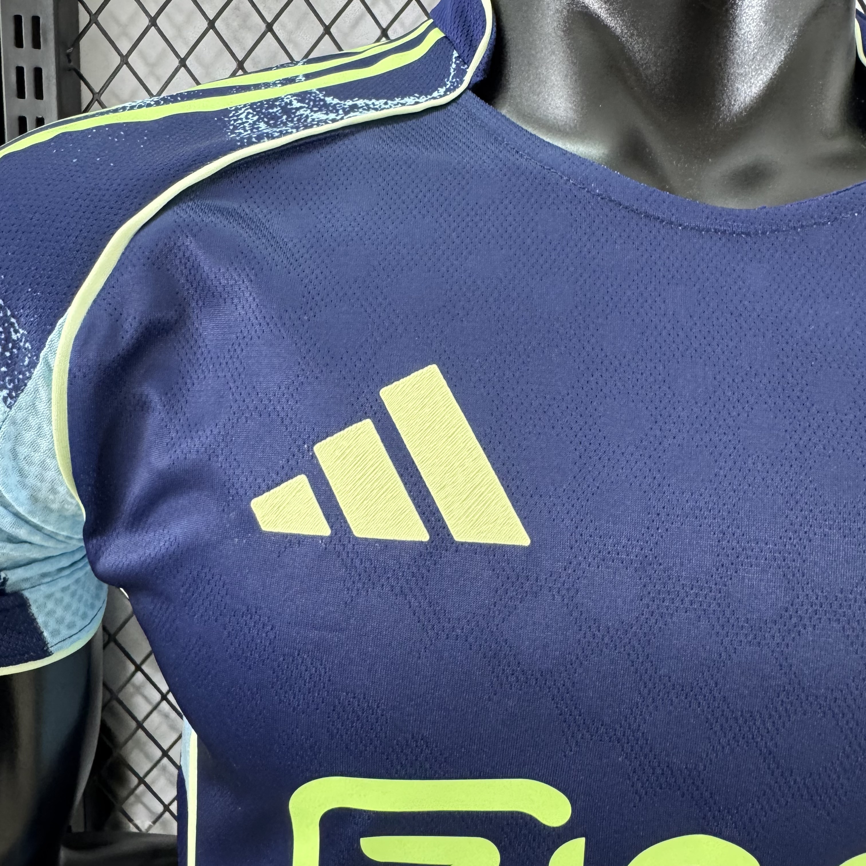 Player Version Ajax 25/26 Away S-XXL