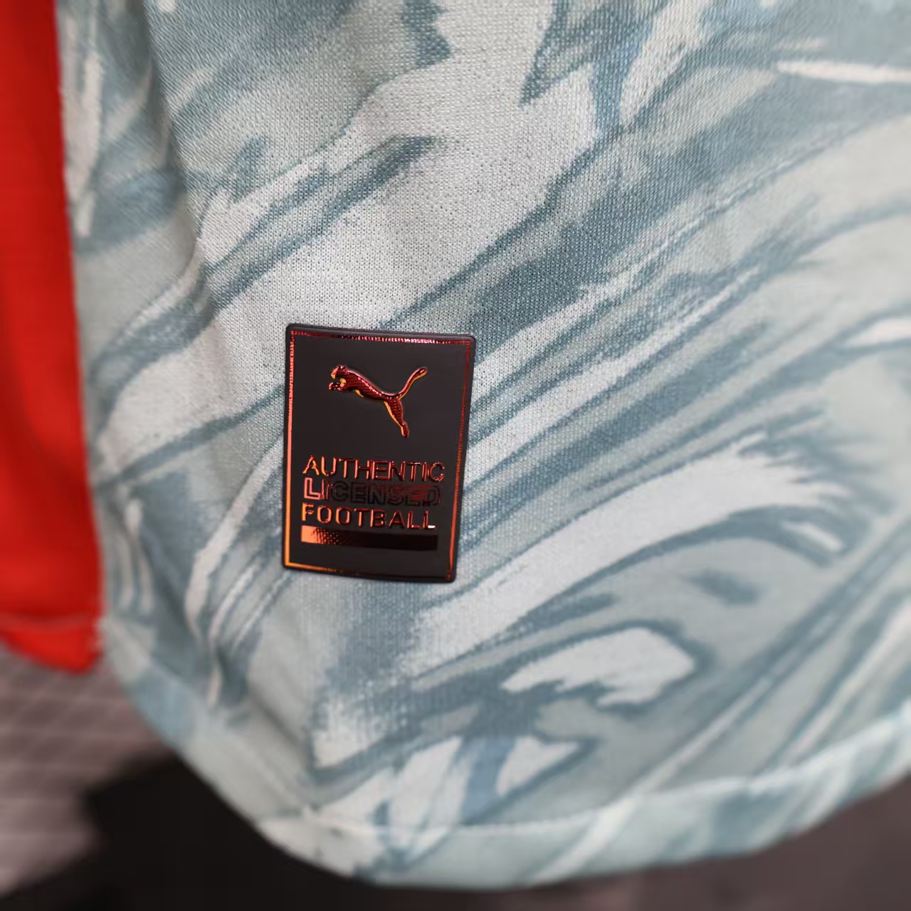 Player Version AC MILAN GOALKEEPER HOME 2025/26 LONG SLEEVES