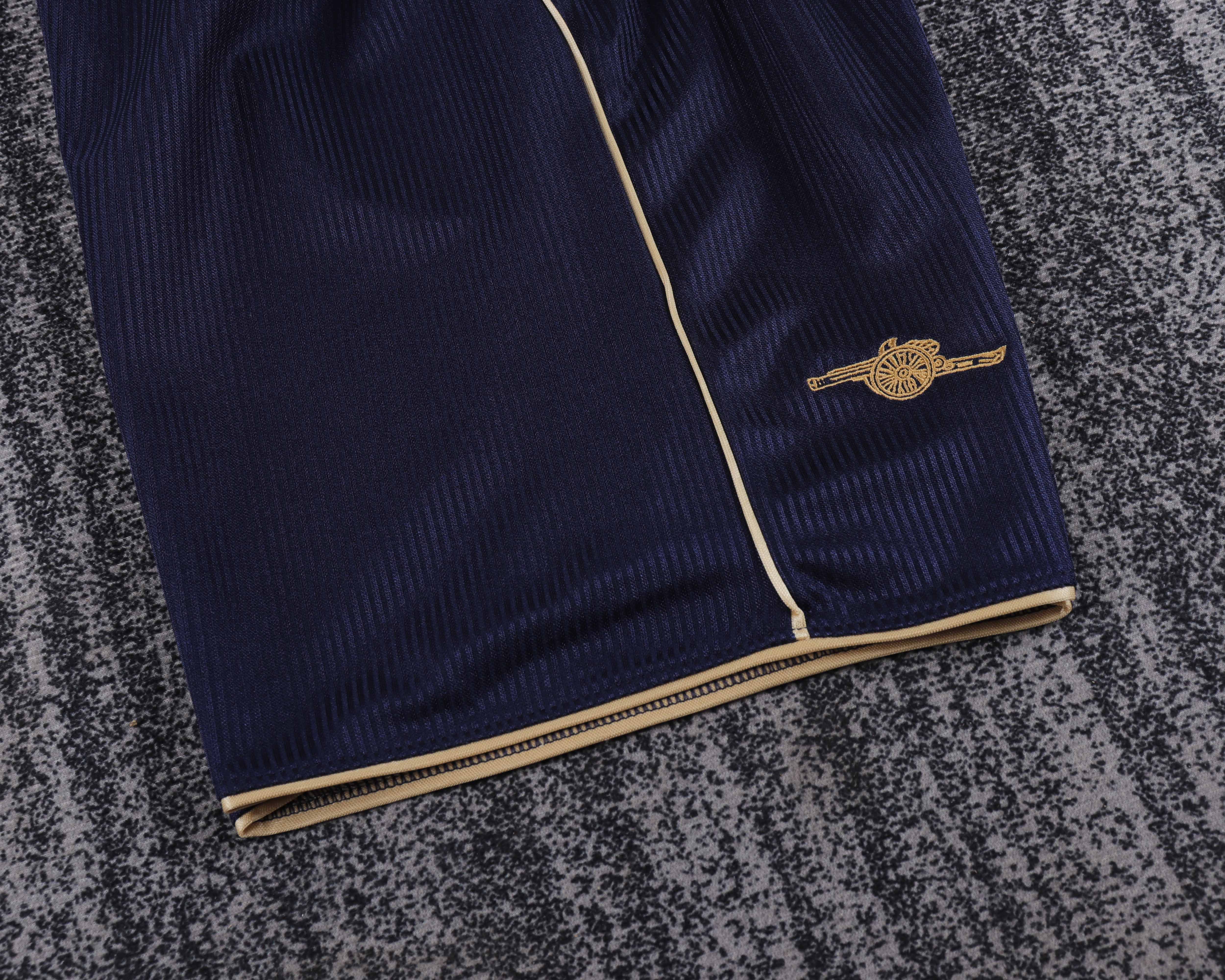 Kids Retro 2001-02 Arsenal Away