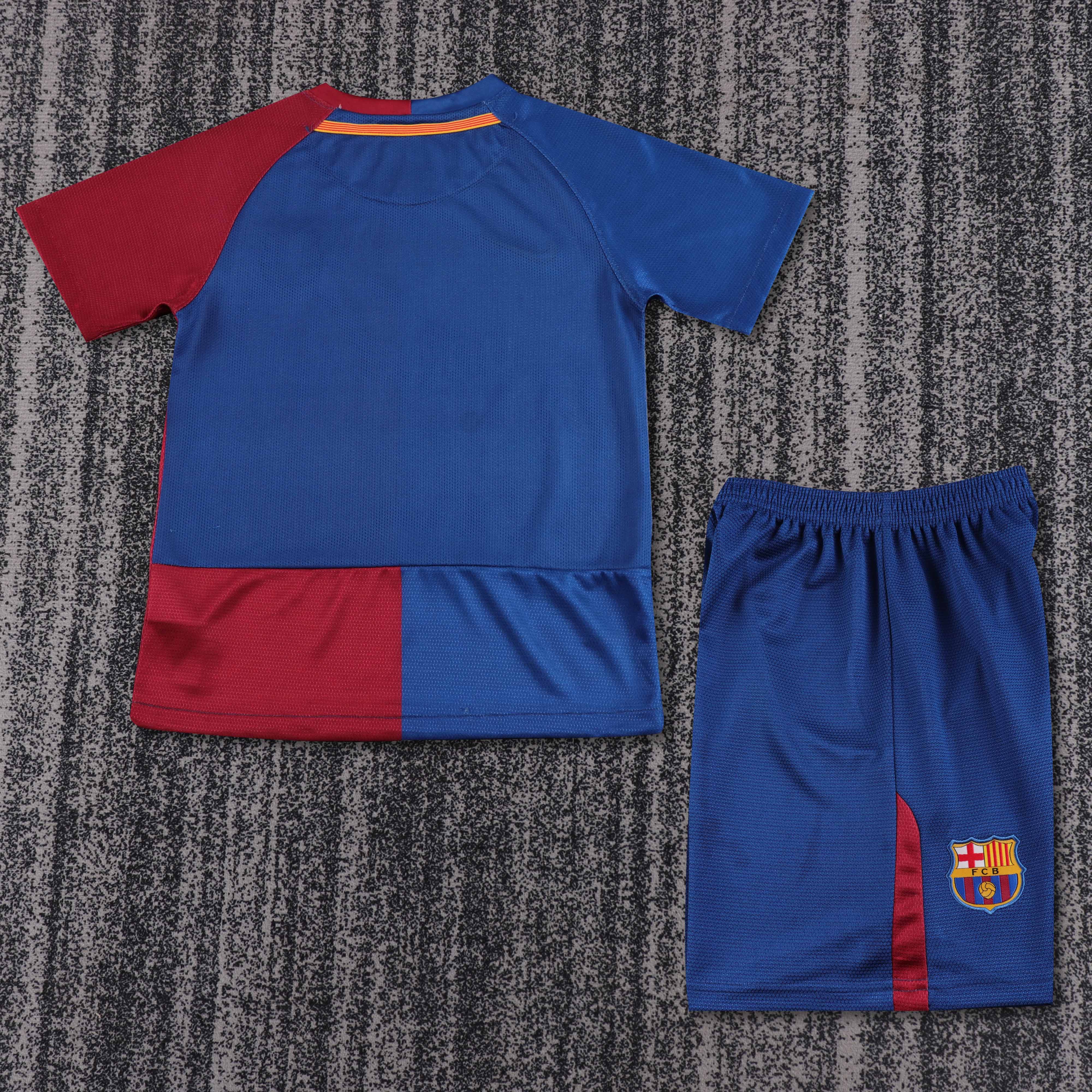Kids Retro 08/09 Barcelona Home 16-28