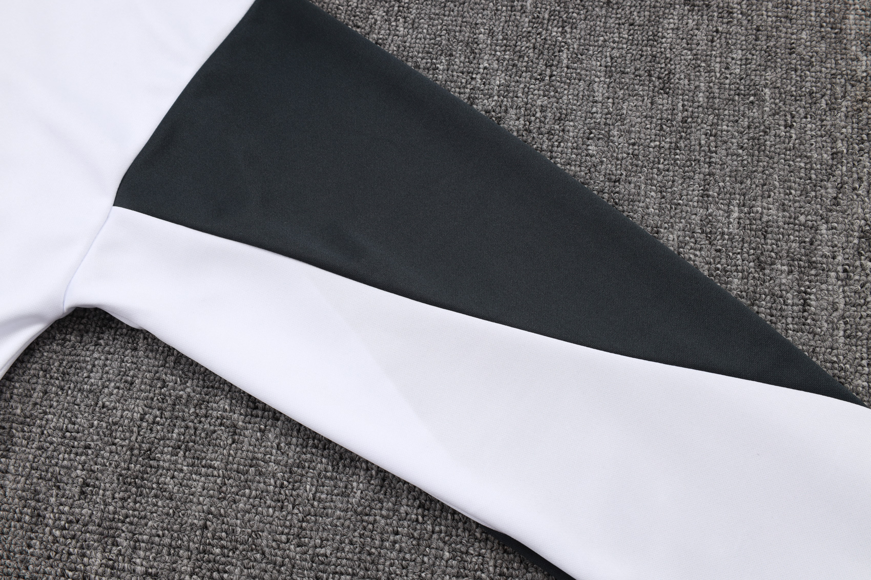 Chelseα  25/26 Full zipper training suit A2544