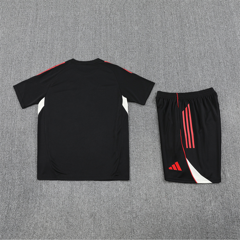 Short Sleeves LVP Training Suit Black