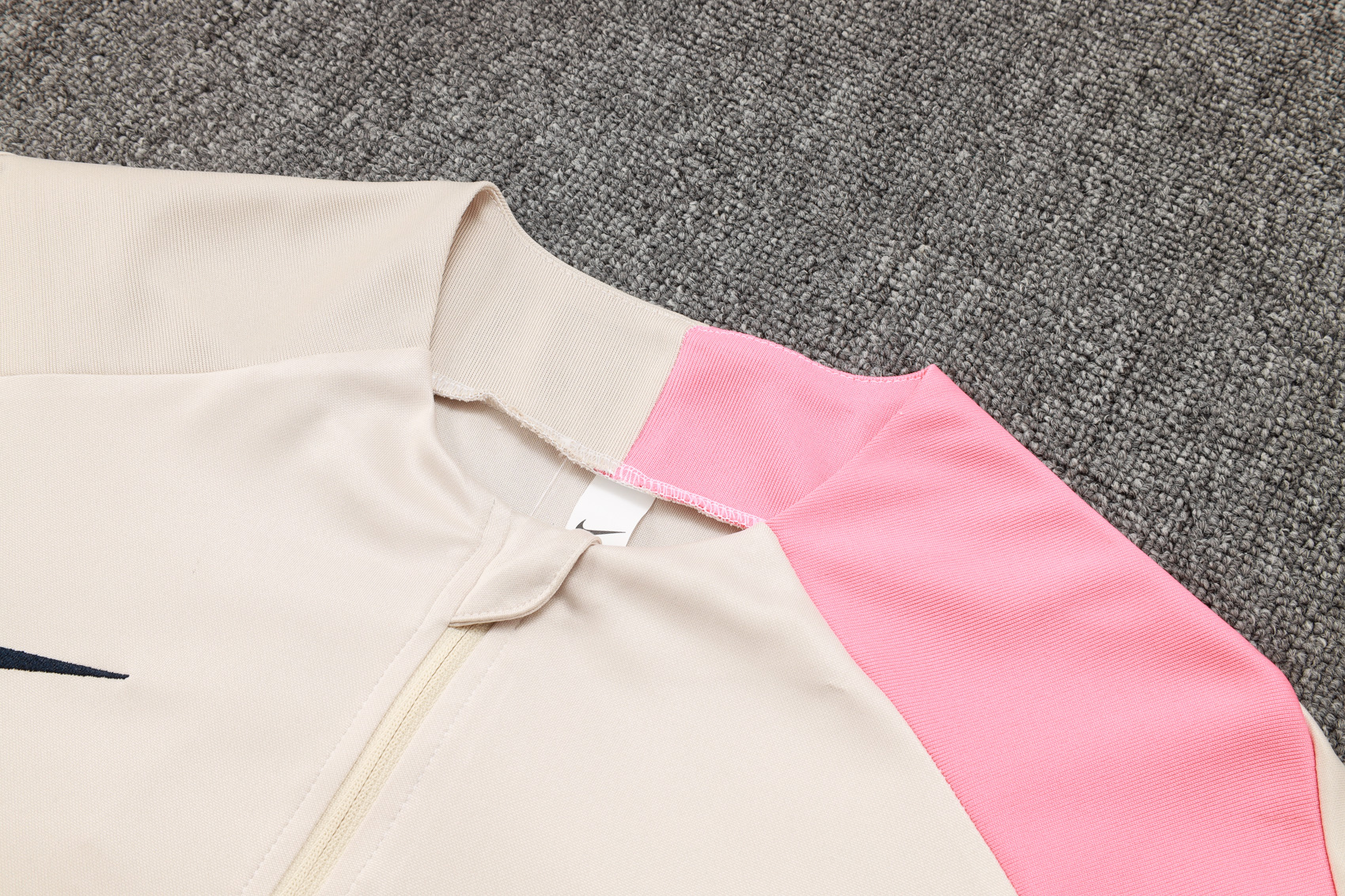 Barcelona 25/26 Half Zipper Training Suit B2517