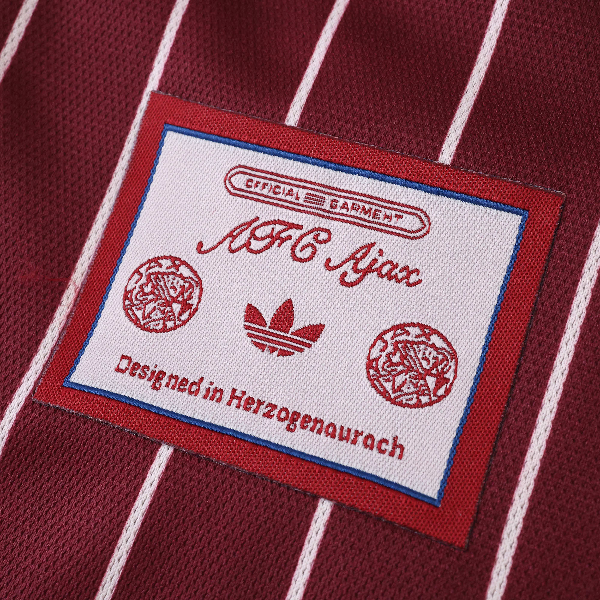 Ajax 25/26 Red Kit S-XXL