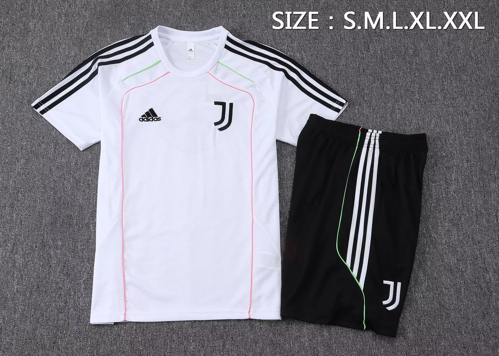 Short Sleeves JUVENTUS Training suit  D25106