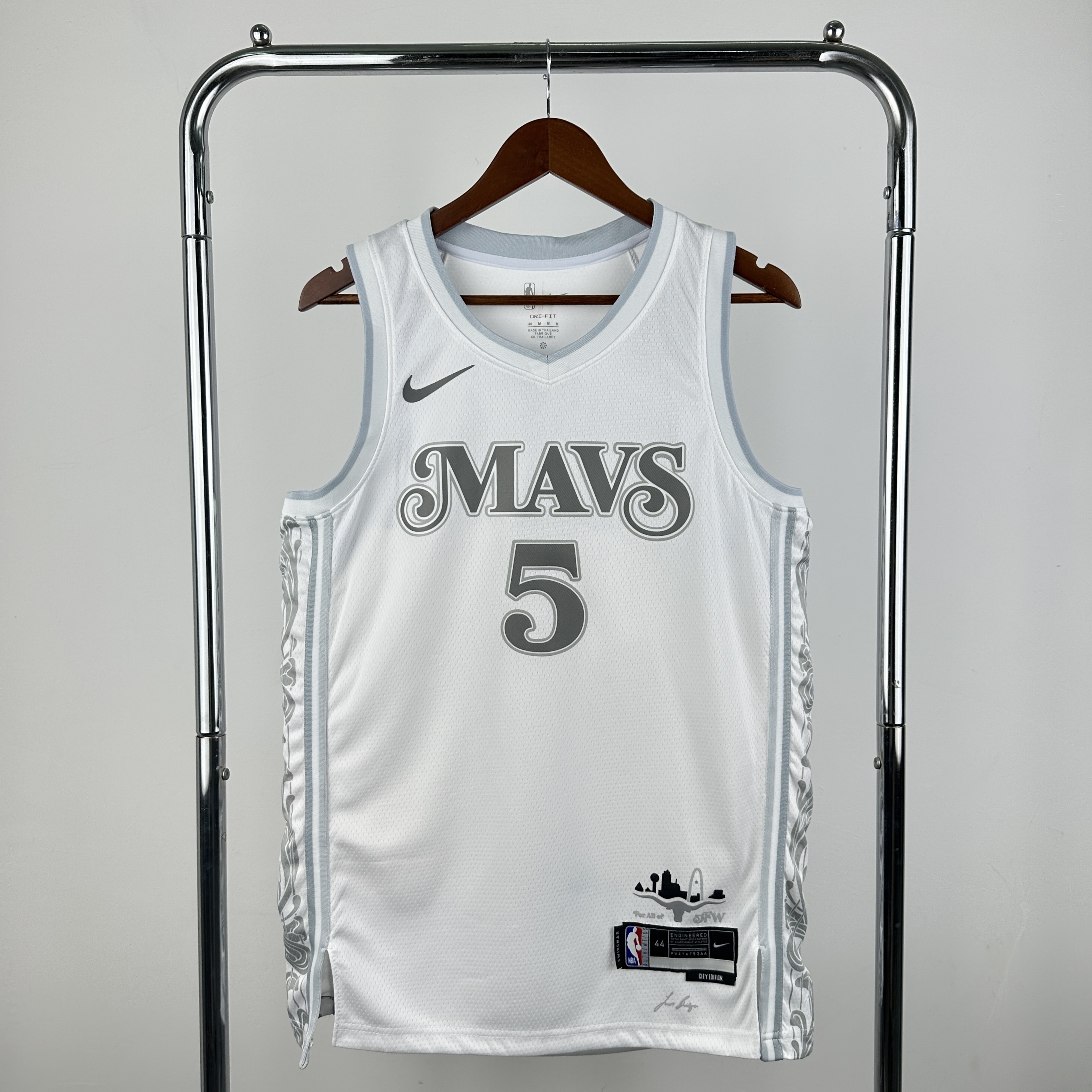 25 Season Mavericks City Version #5