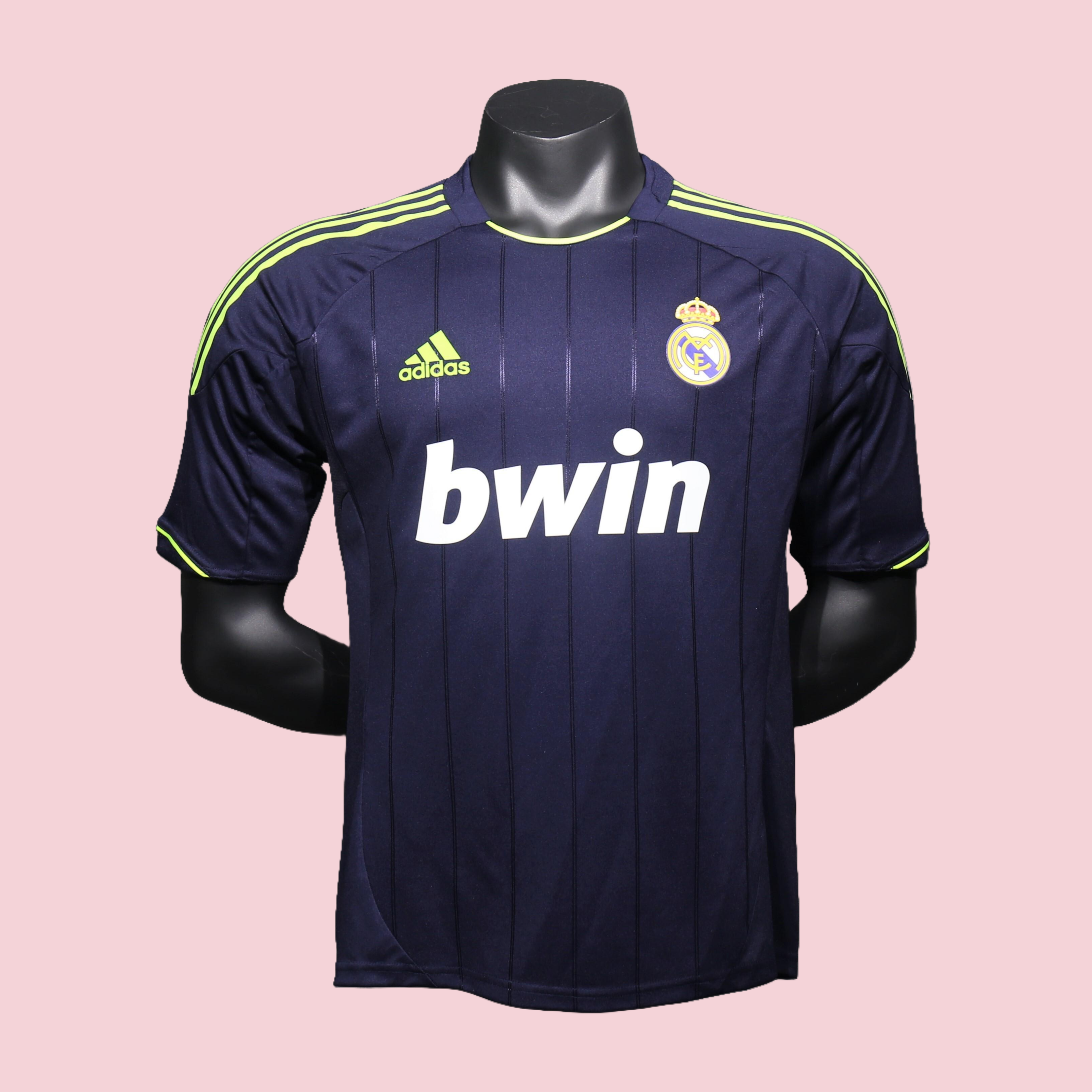 Player Version Retro Real Madrid 12/13 Away S-3XL