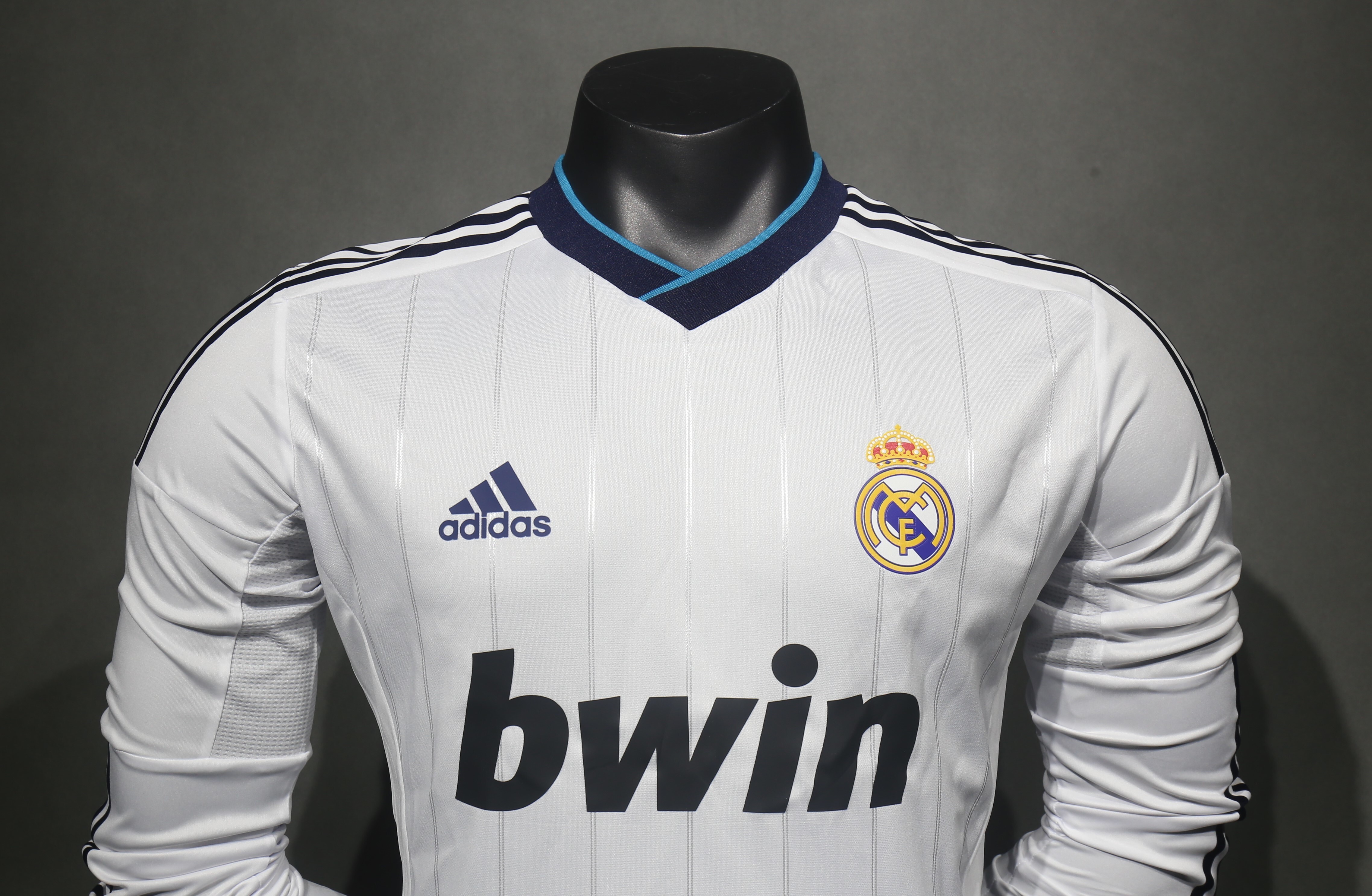 Player Version Retro Real Madrid 12/13 Home Long Sleeves S-3XL
