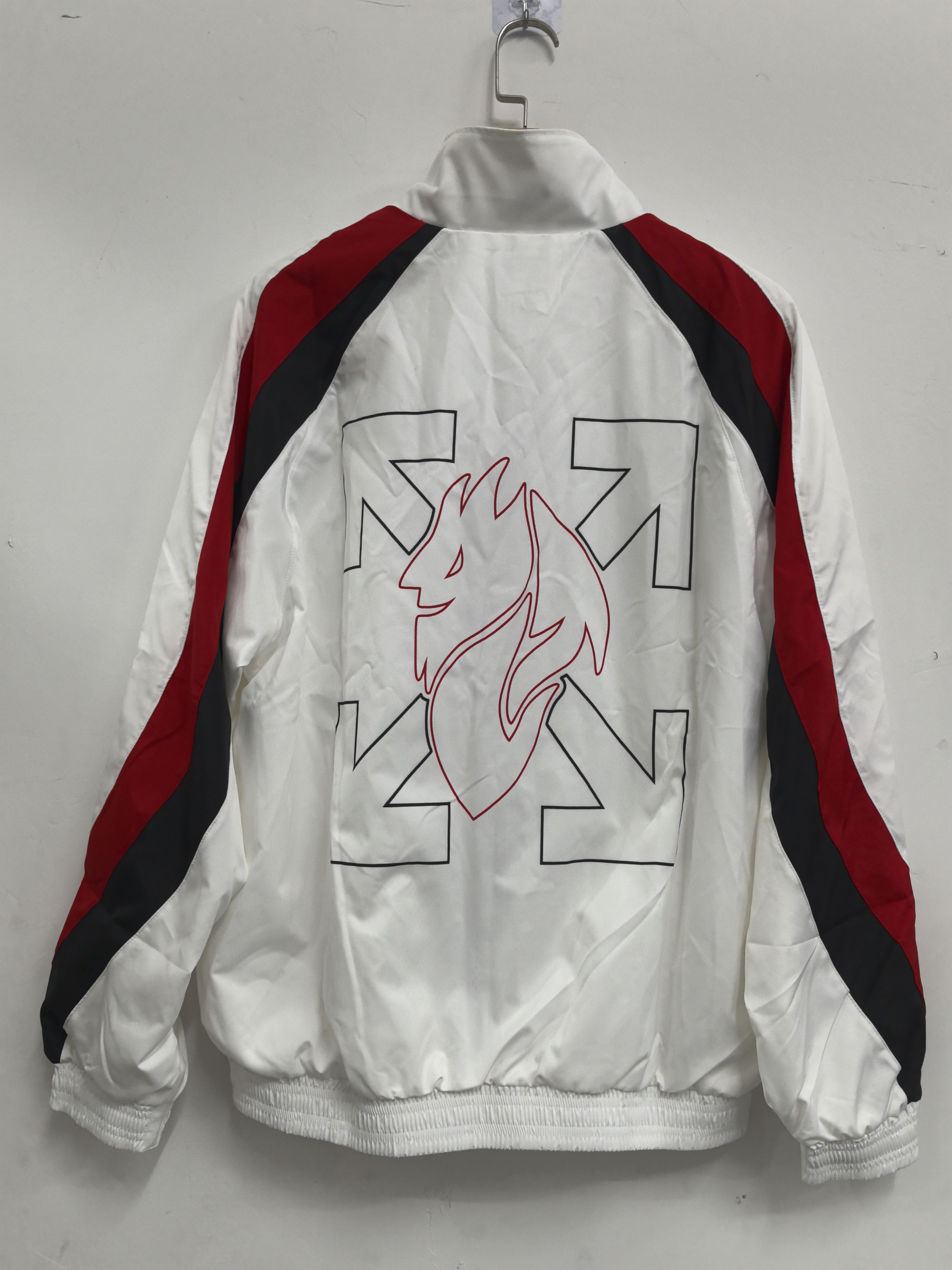 AC Windbreaker