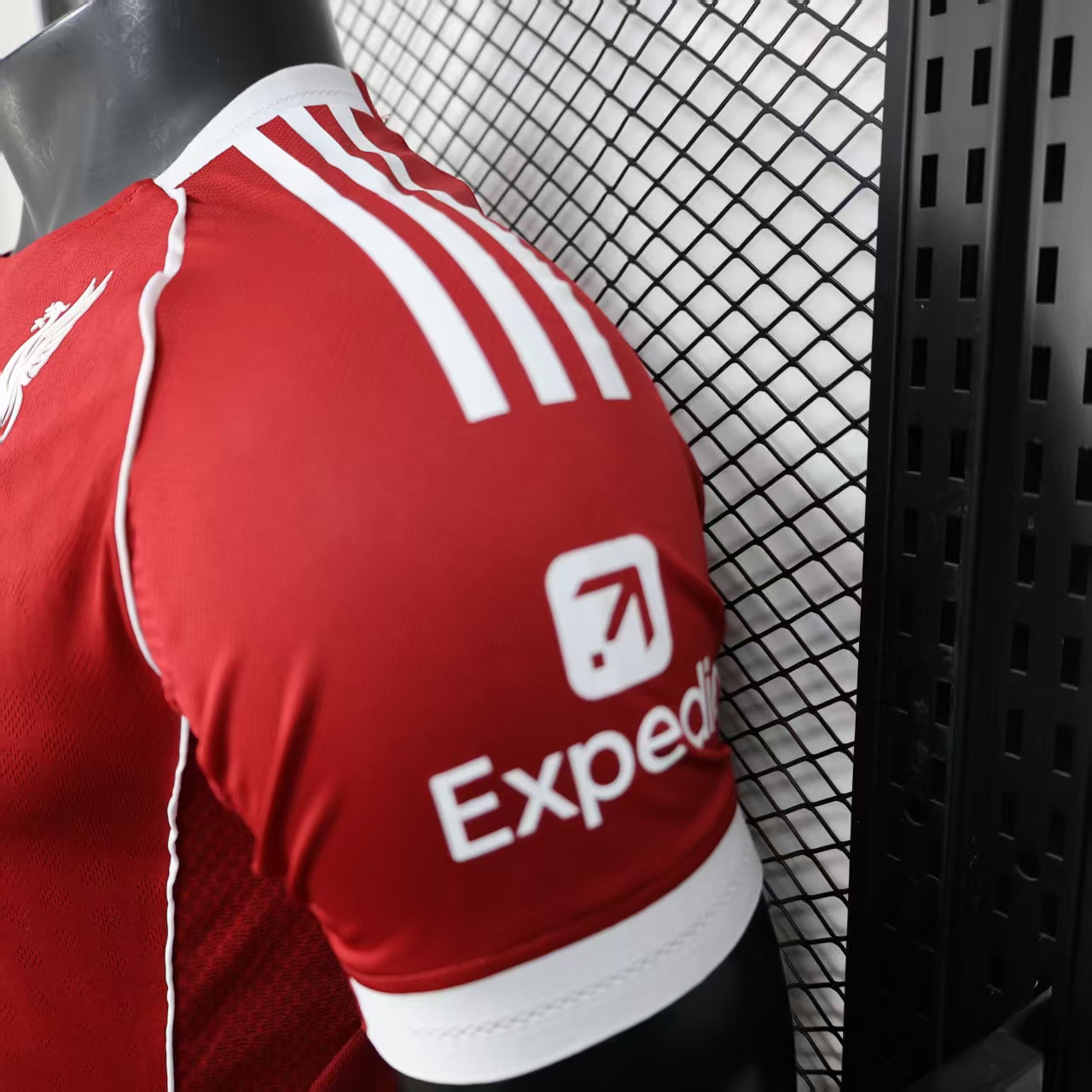 Player Version LVP 25/26 Home S-4XL