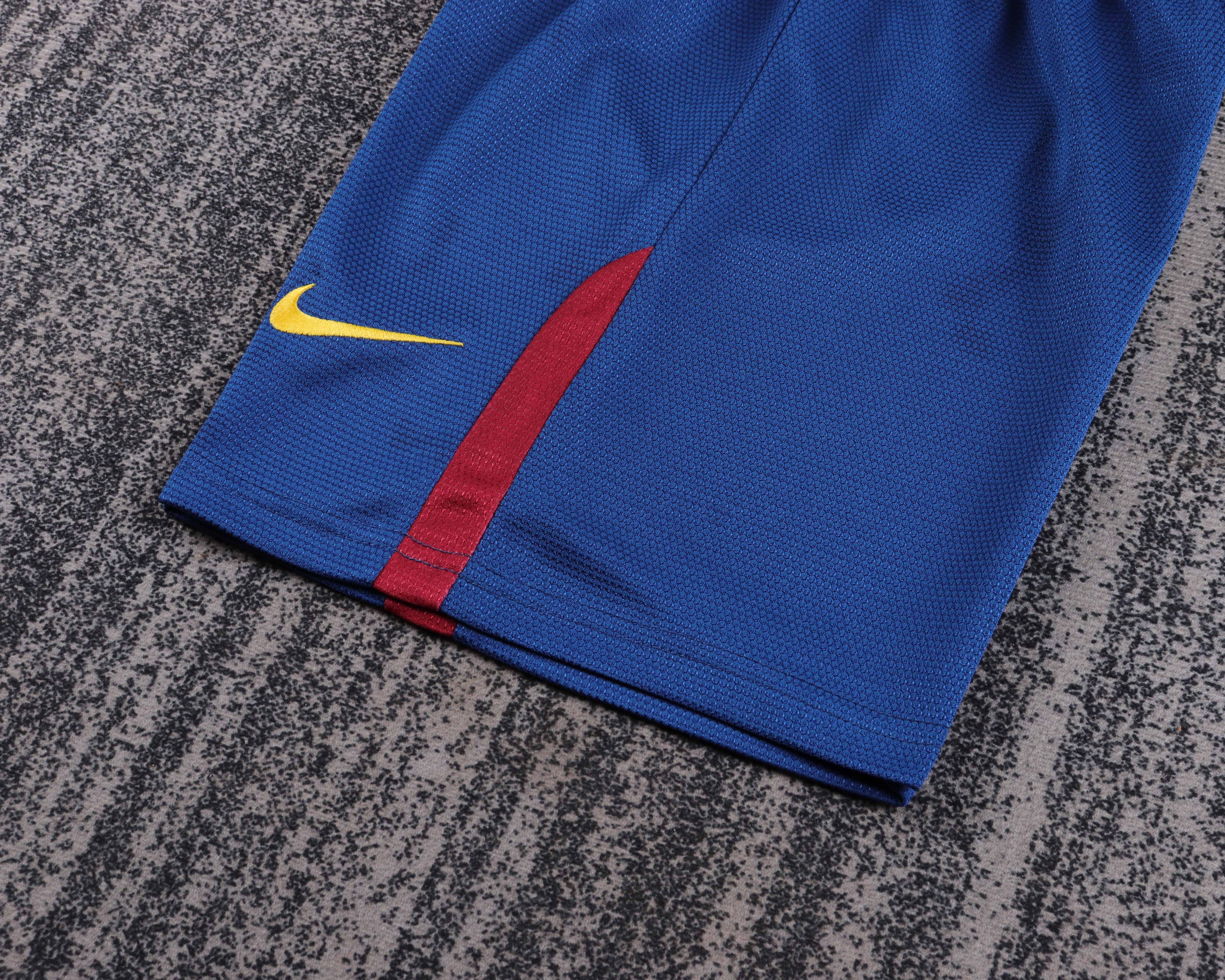 Kids Retro 08/09 Barcelona Home 16-28