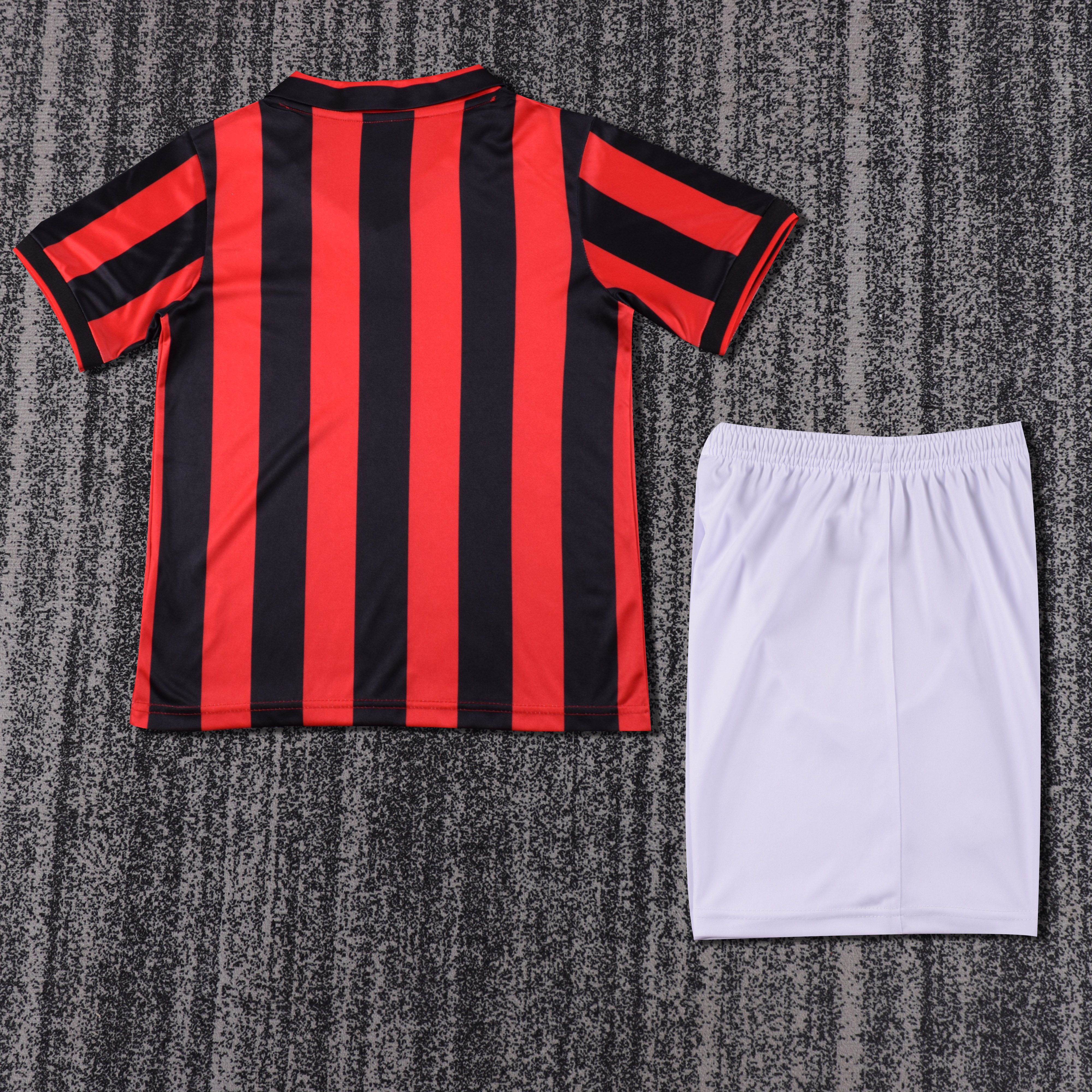 Kids Retro Kit AC Milan 90/91 Home