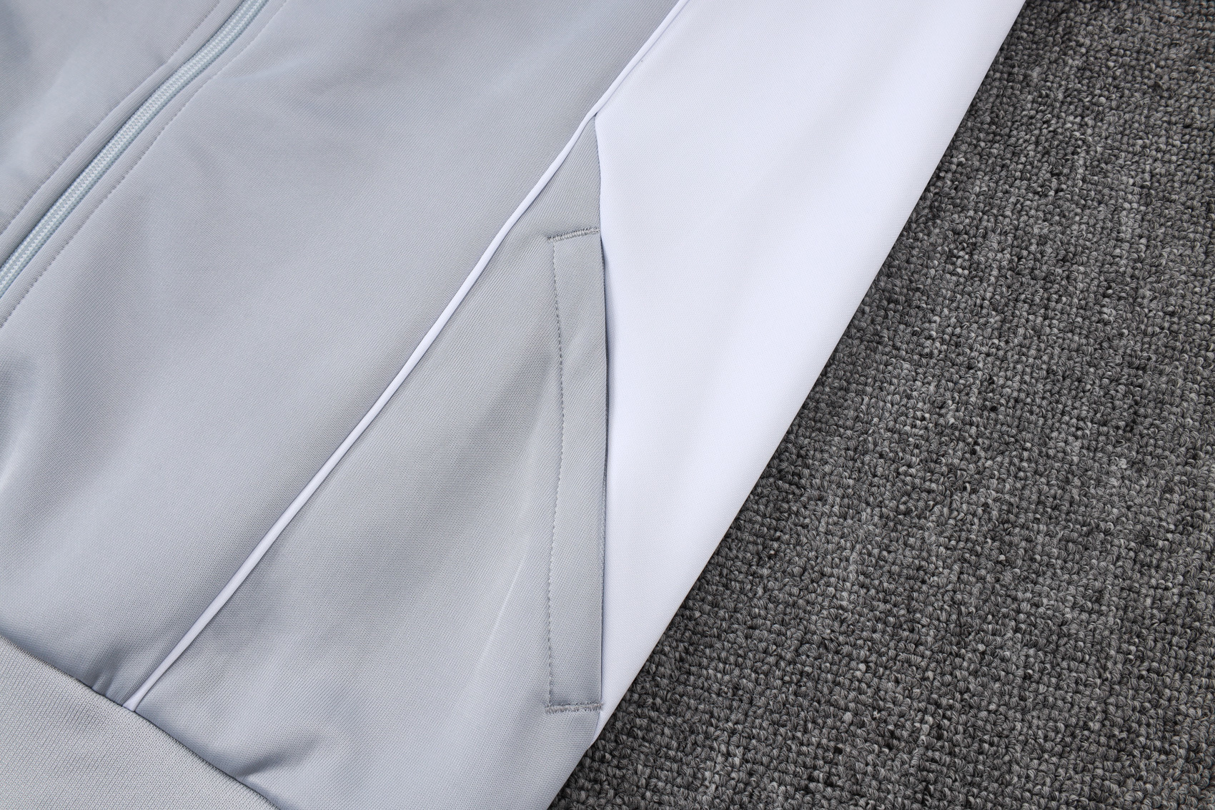 Adult / Kids 2526 Real Madrid Full Zipper Training Suit