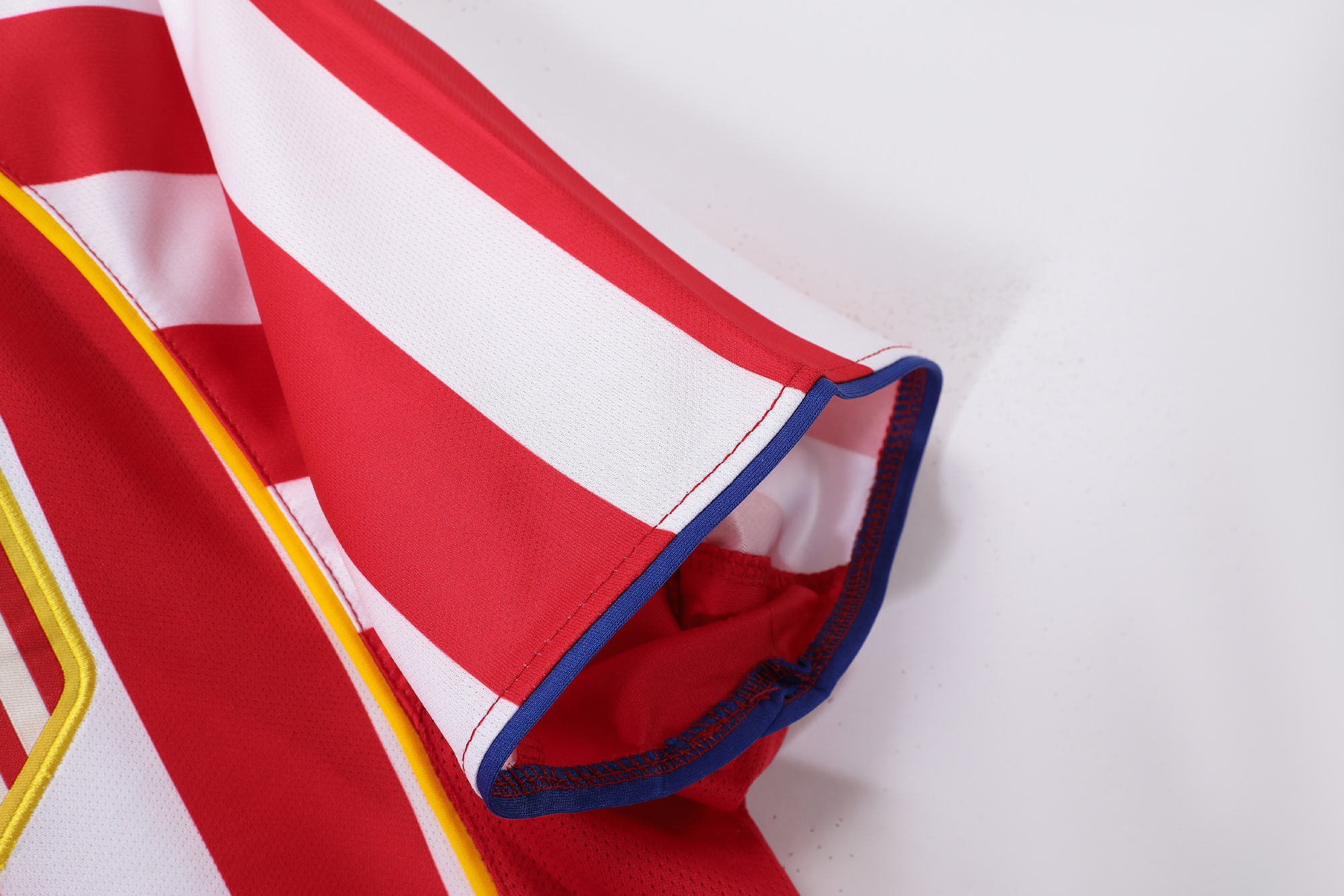 Retro 04/05 Atletico de Madrid Home S-XXL