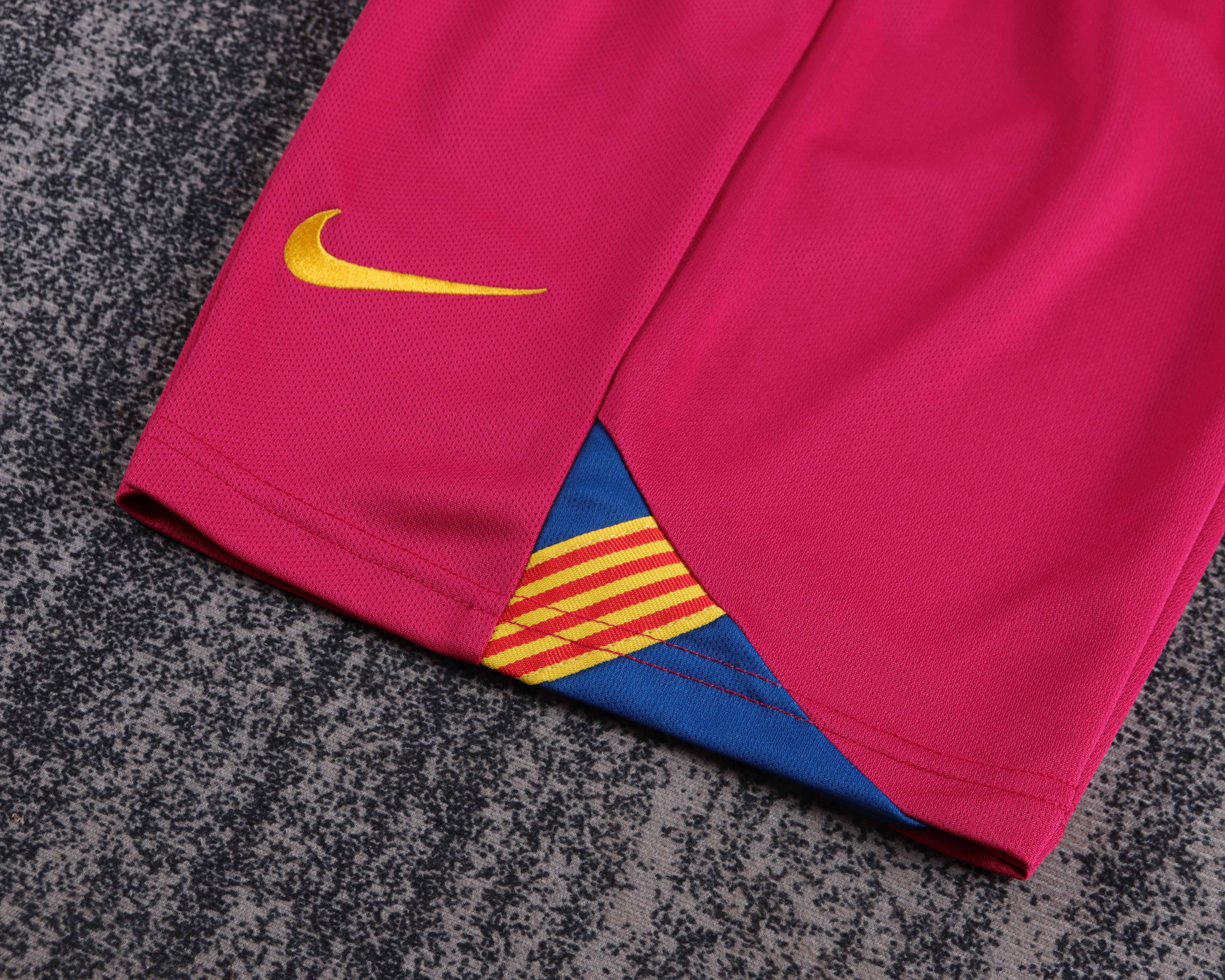 Kids kit Barcelona 05/06 Home UCL