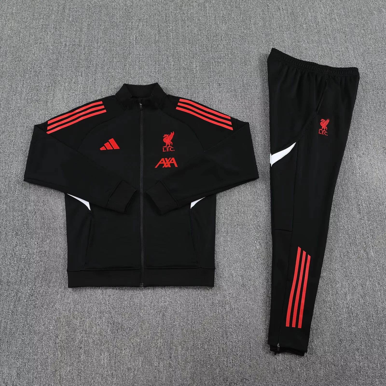 2526 LVP Full zipper Training suit Black