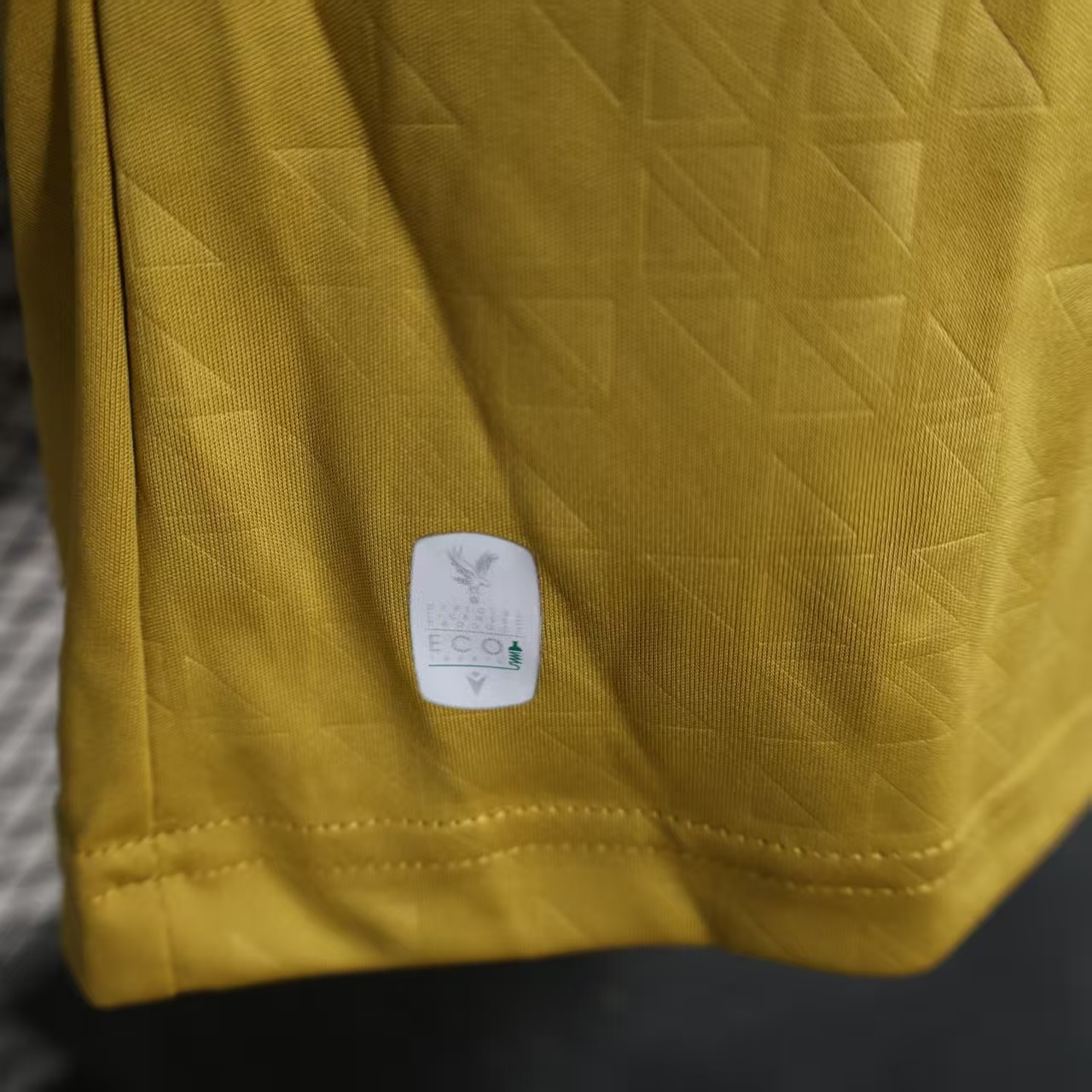 Player Version Crystal Palace 25/26 Eagle Gold Shirt S-XXL