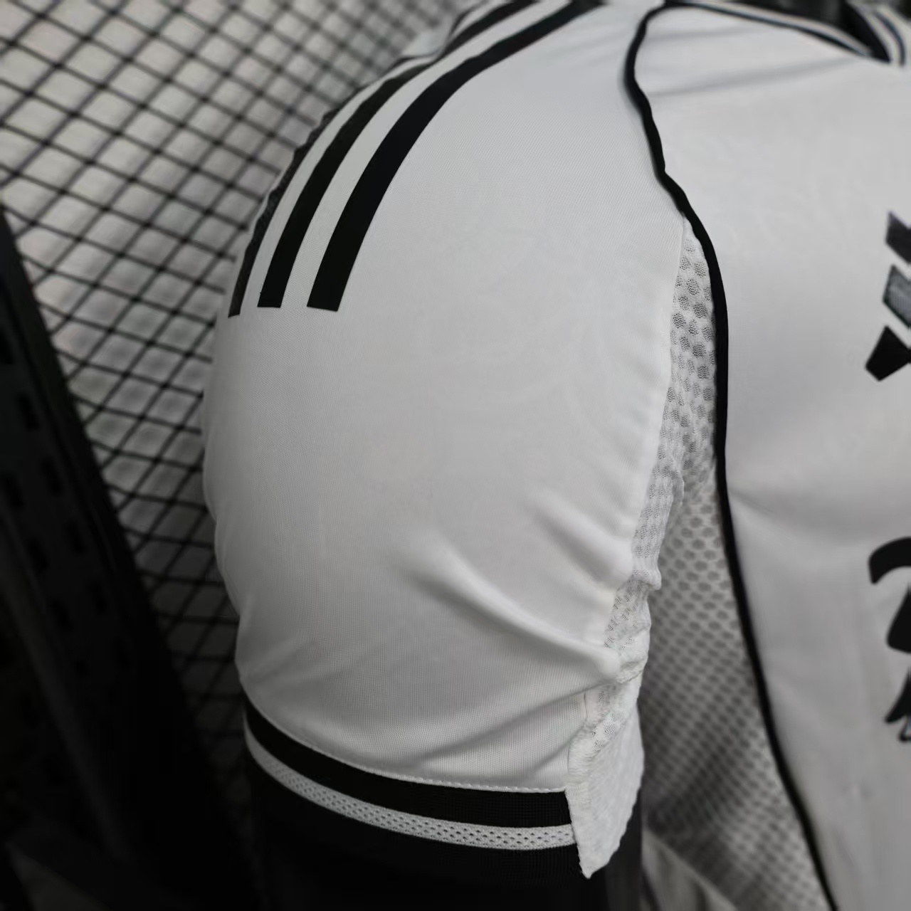 Player Version Fulham 25/26 Home S-XXL