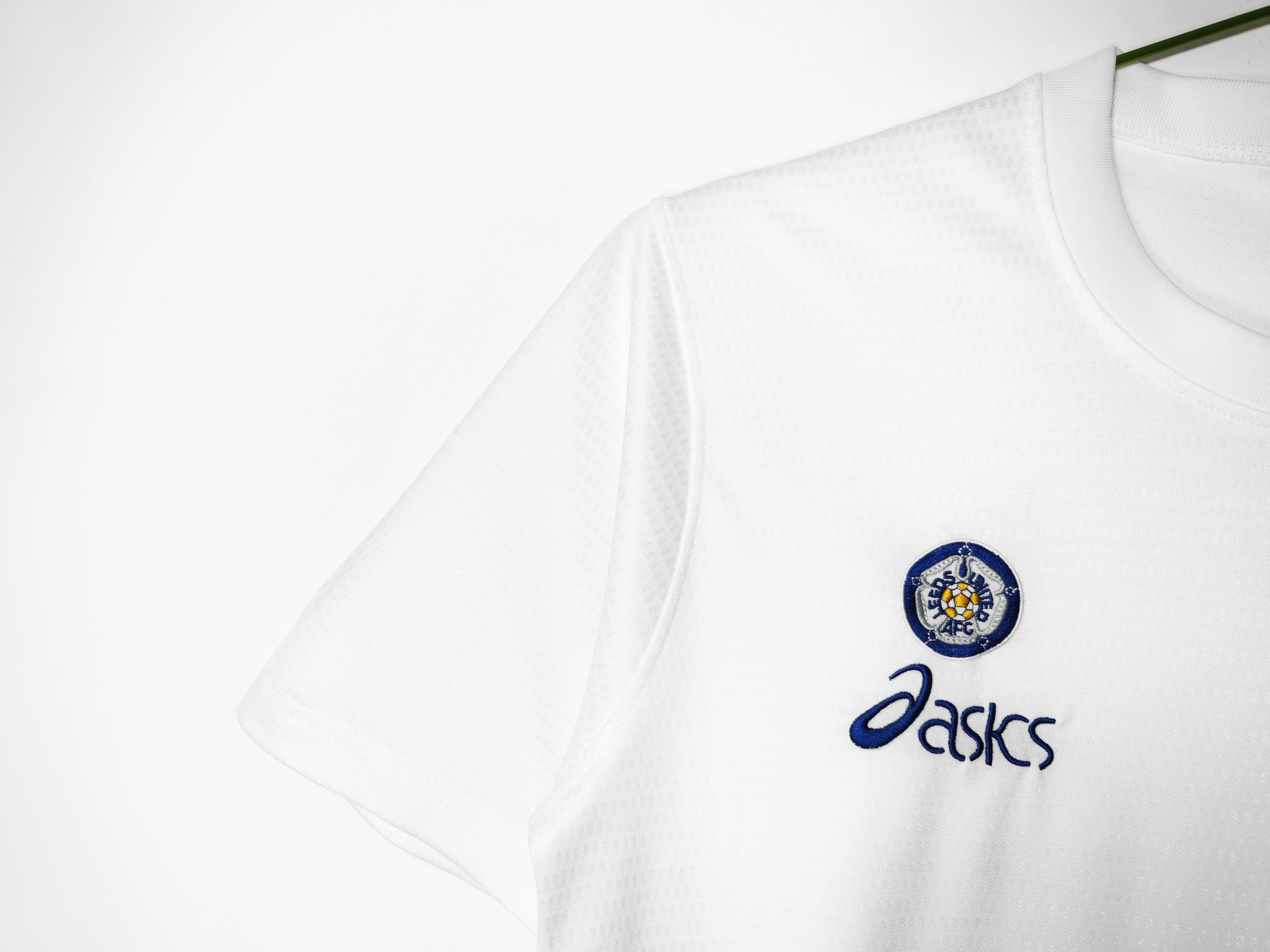 Retro  Leeds United 95-96 Home S-XXL