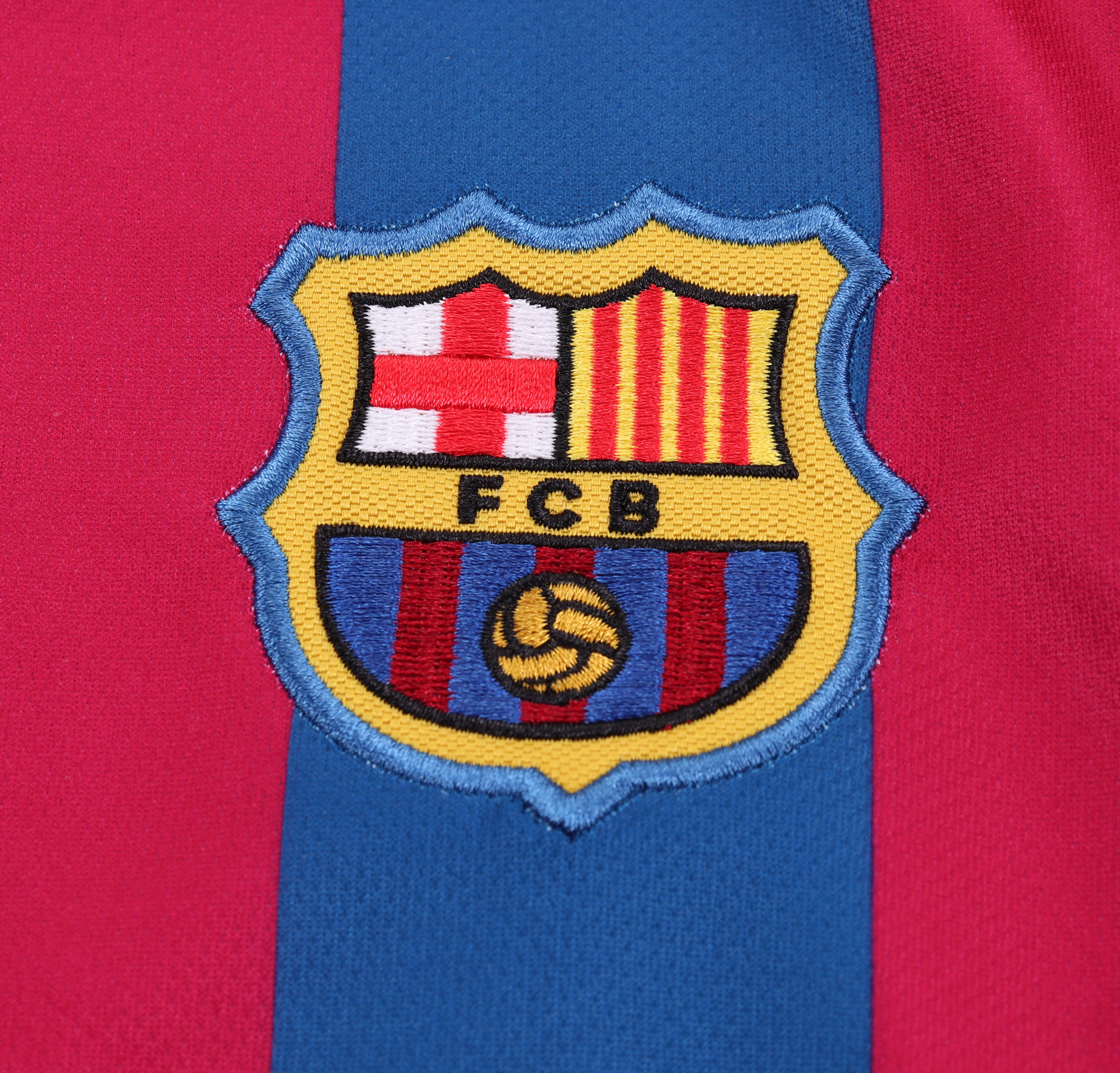 Kids kit Barcelona 05/06 Home Long Sleeves