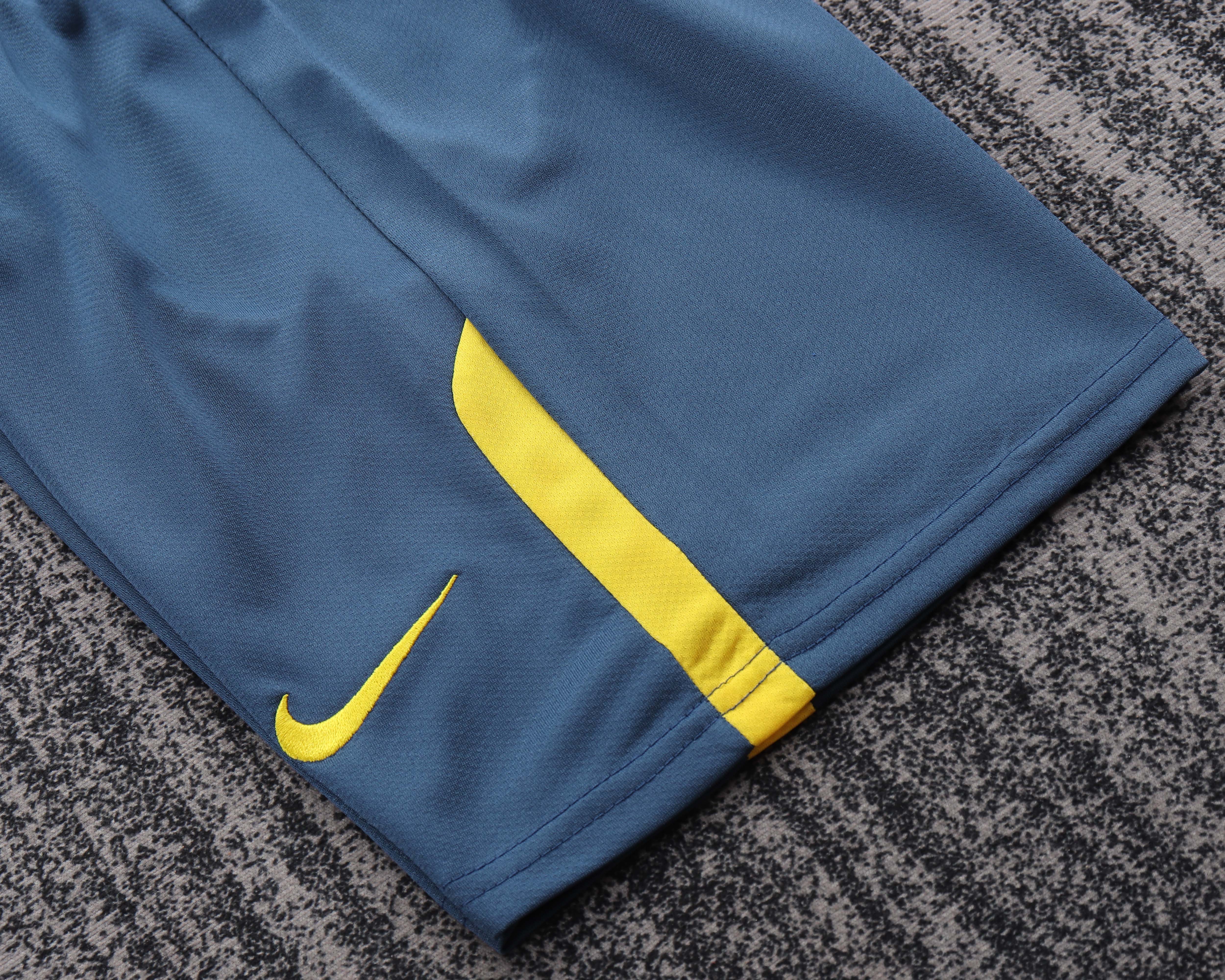 Kids kit Barcelona 08/09 Away