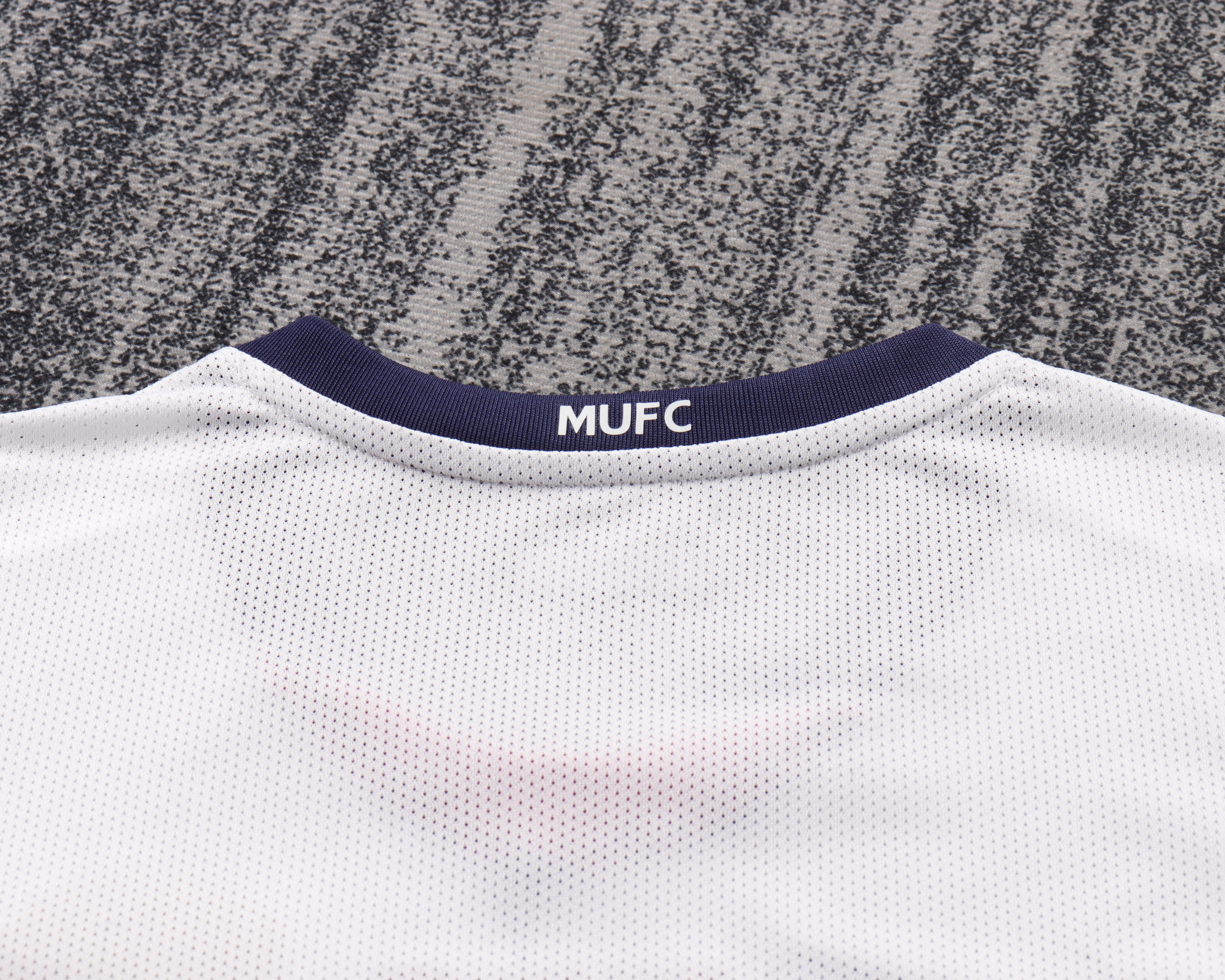 Kids Retro Man Utd 08/09 Away UCL