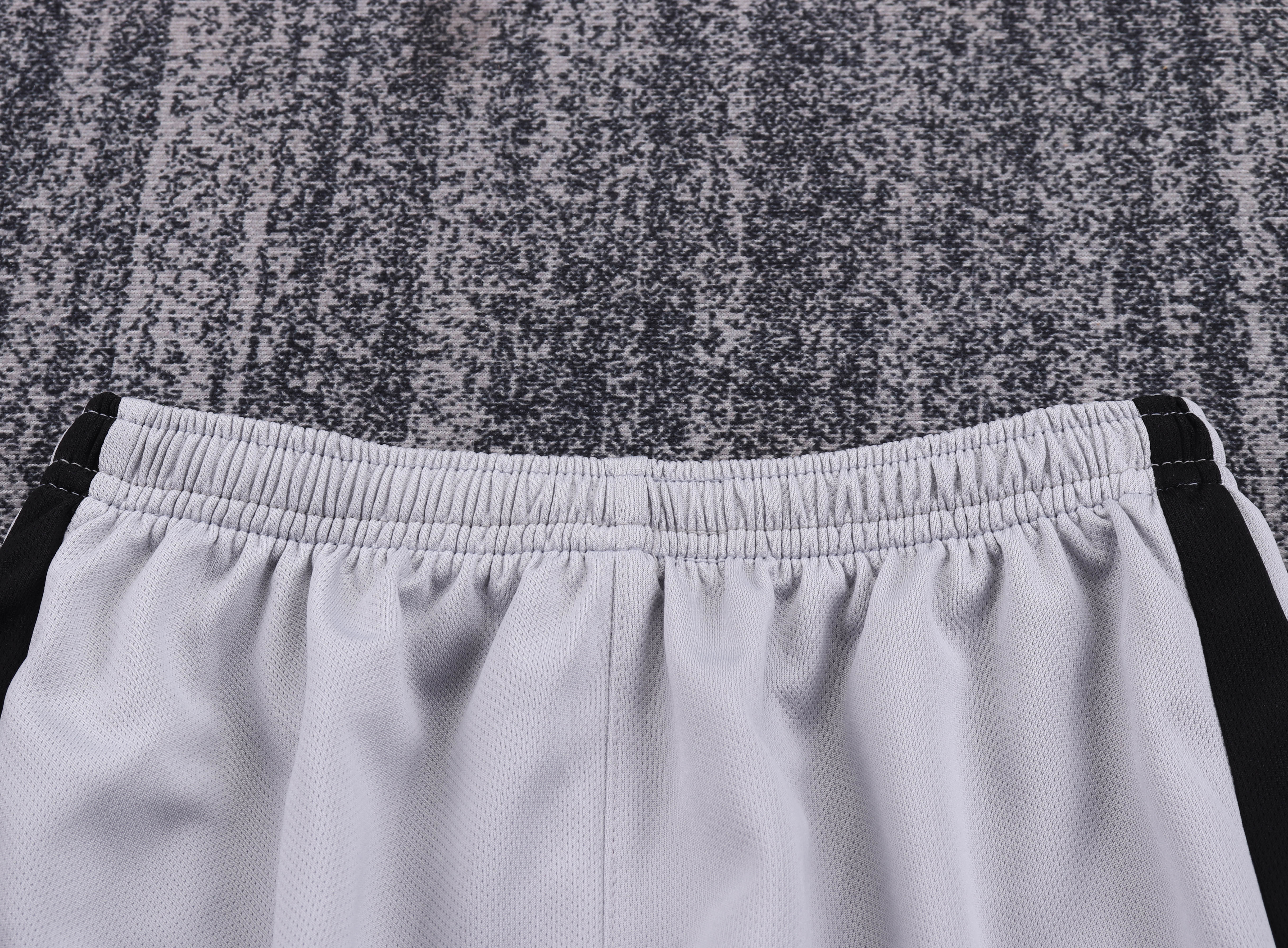 Kids kit Barcelona 03/04 Away