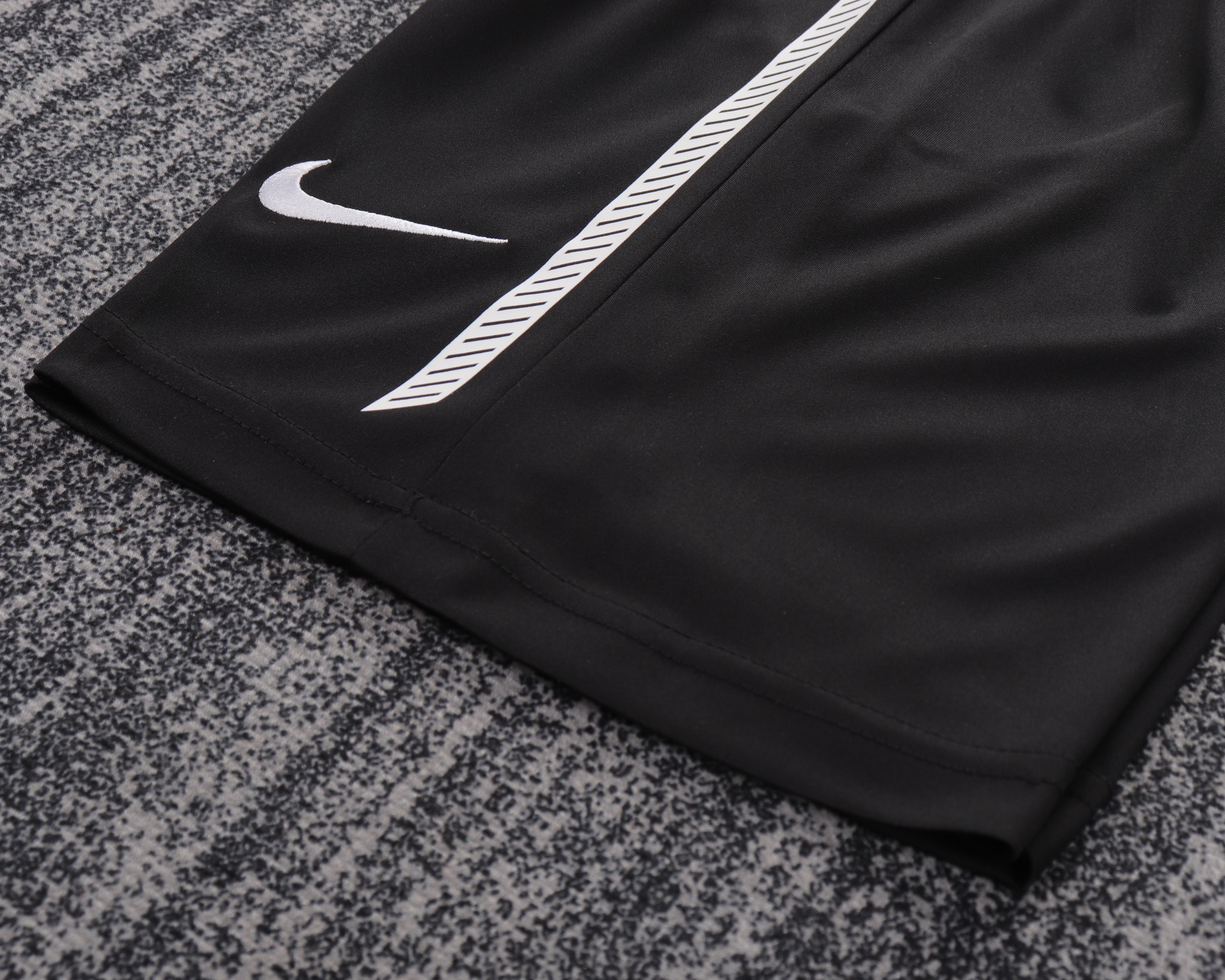 Kids Retro Man Utd 11/12 Away UCL