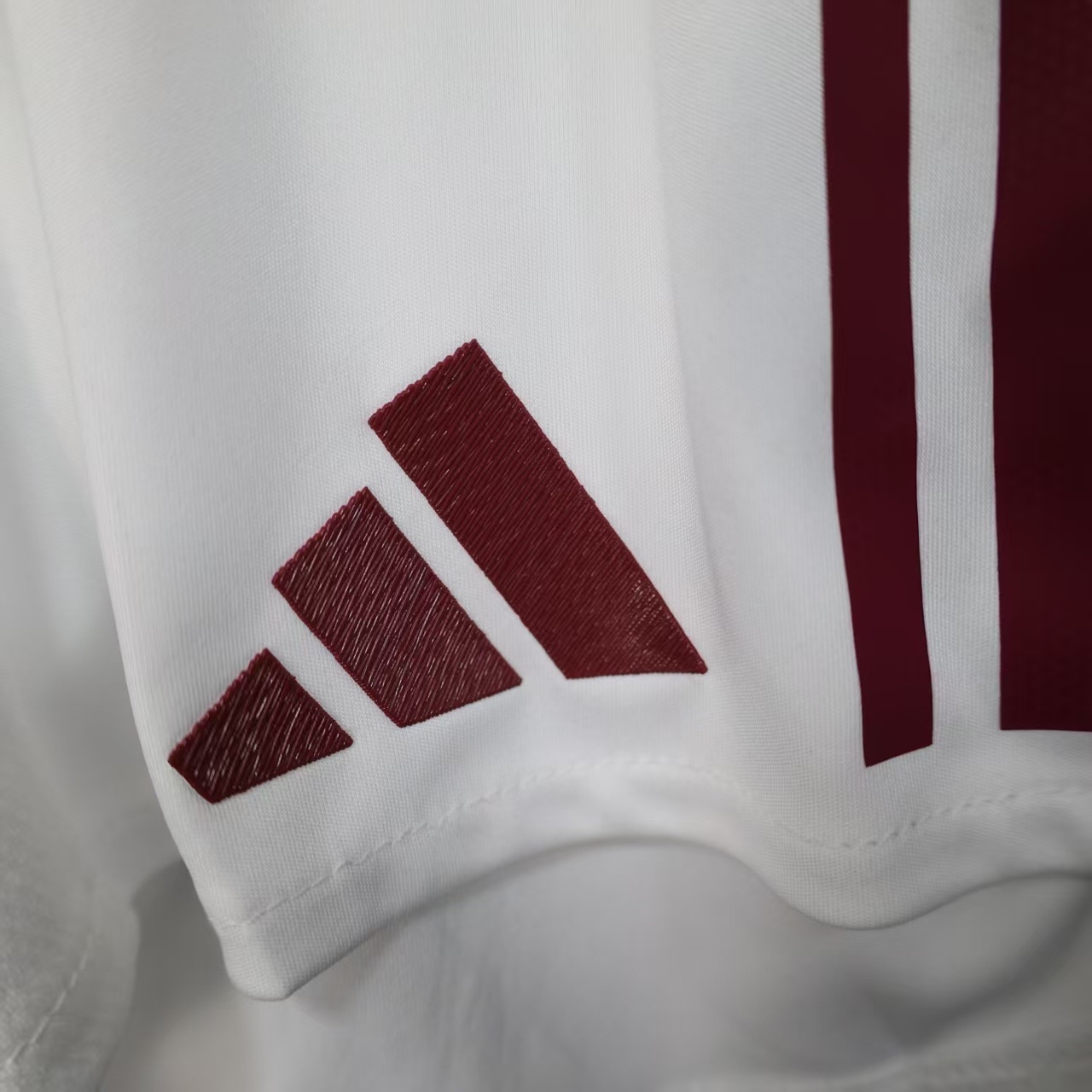 Player Version Shorts Aston Villa 25/26 Home