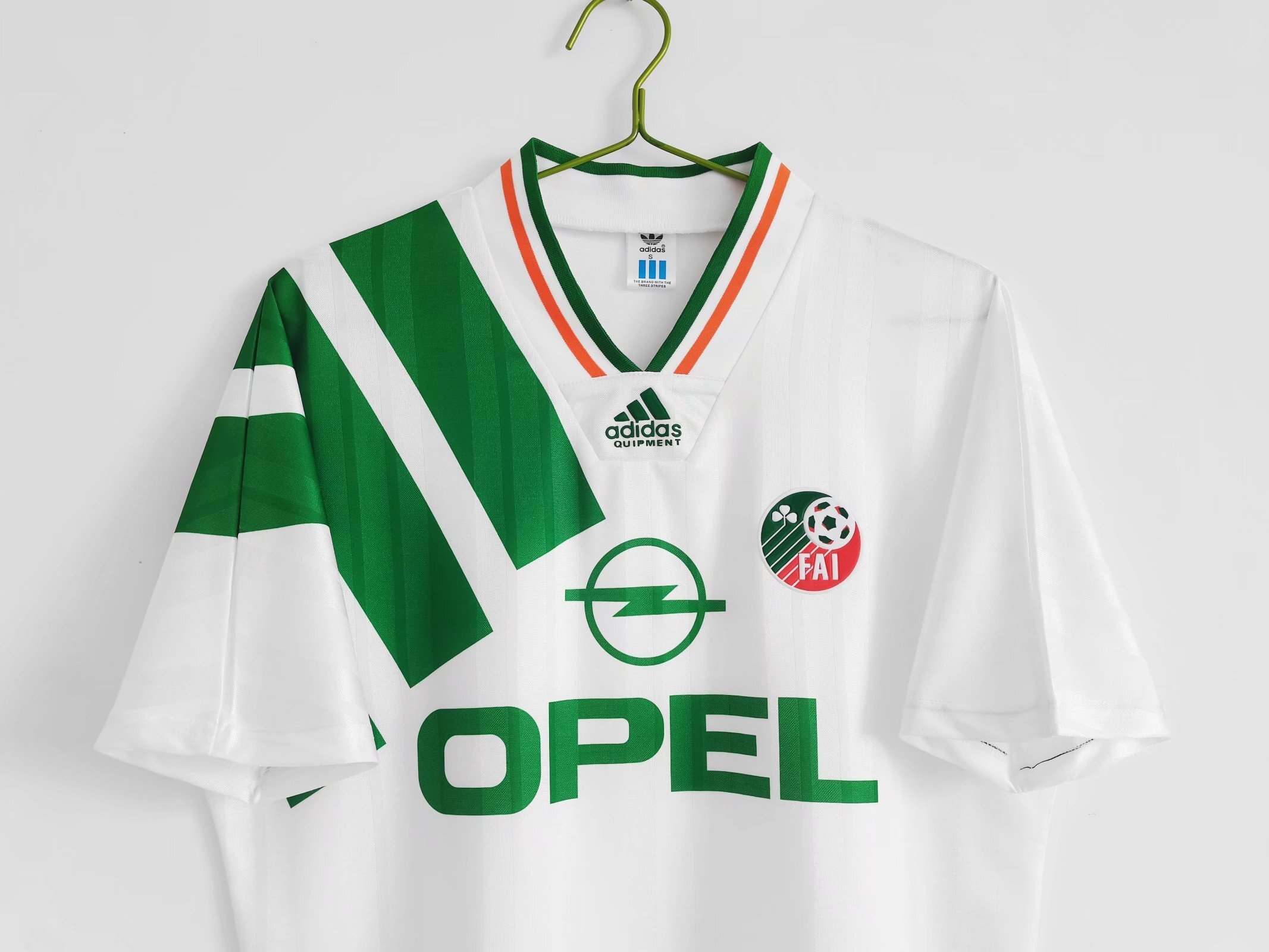 Retro Ireland 1992/94 Away Jersey S-XXL