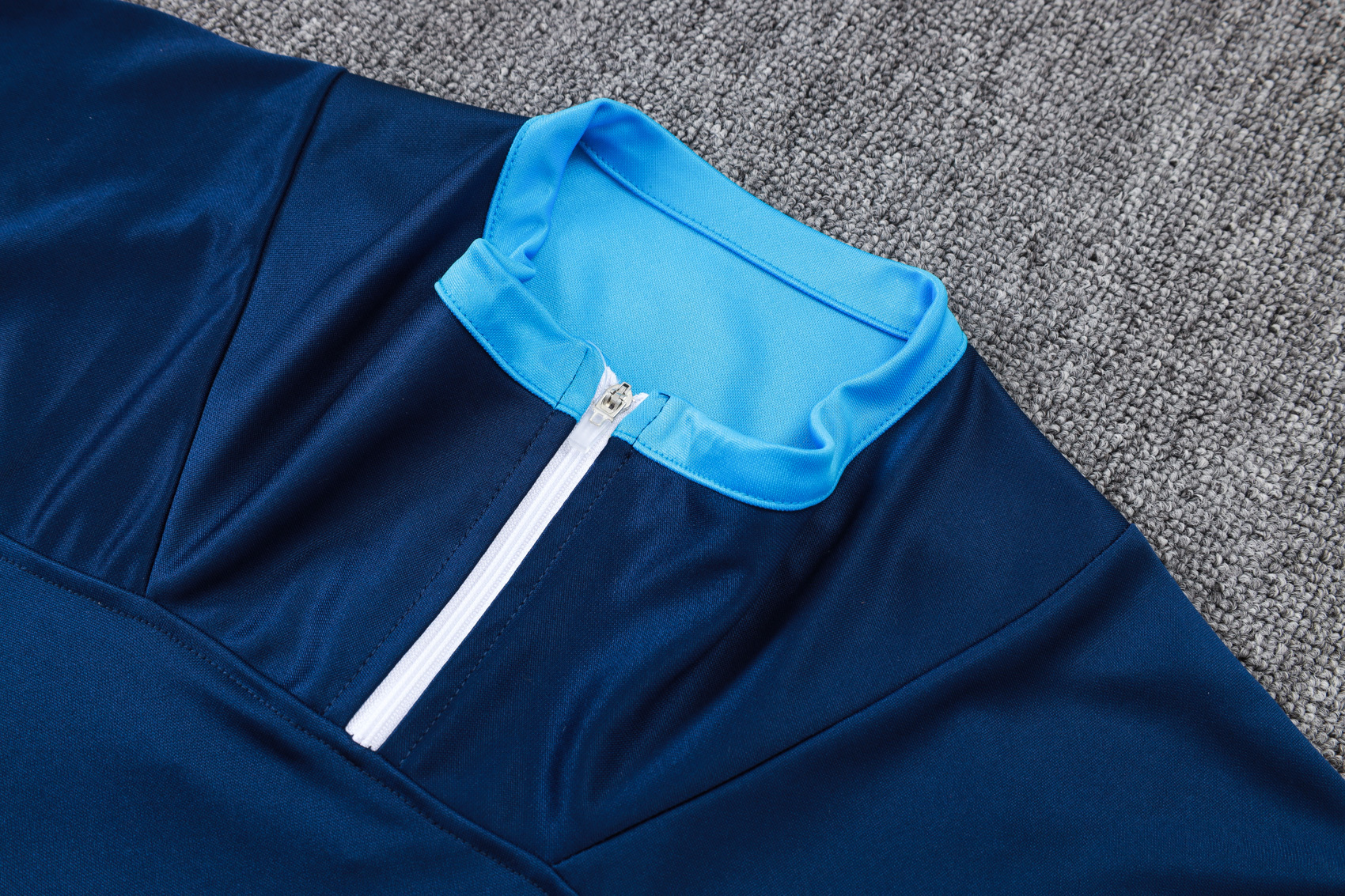 Half Zippered 2025-26 Grêmio Training Suit