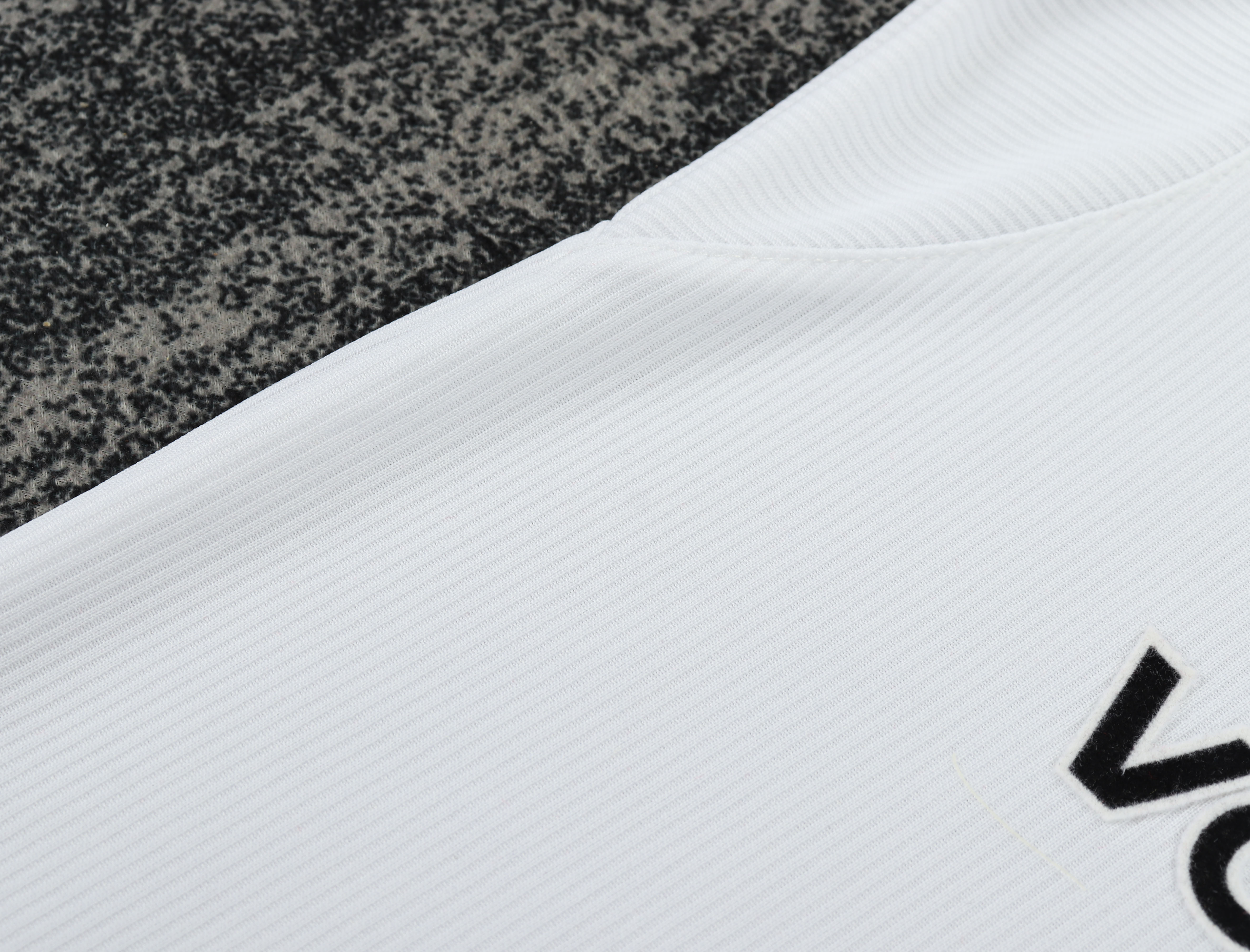 Kids Retro Man Utd 00/01 Away