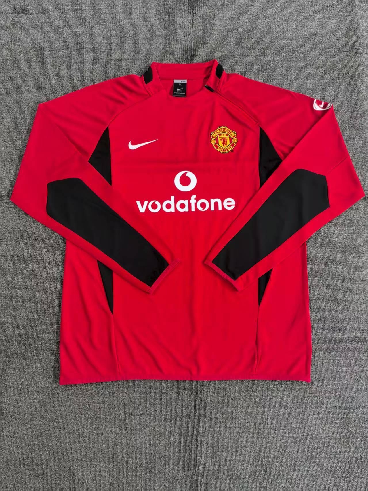Man Utd 2002-03 Training Red