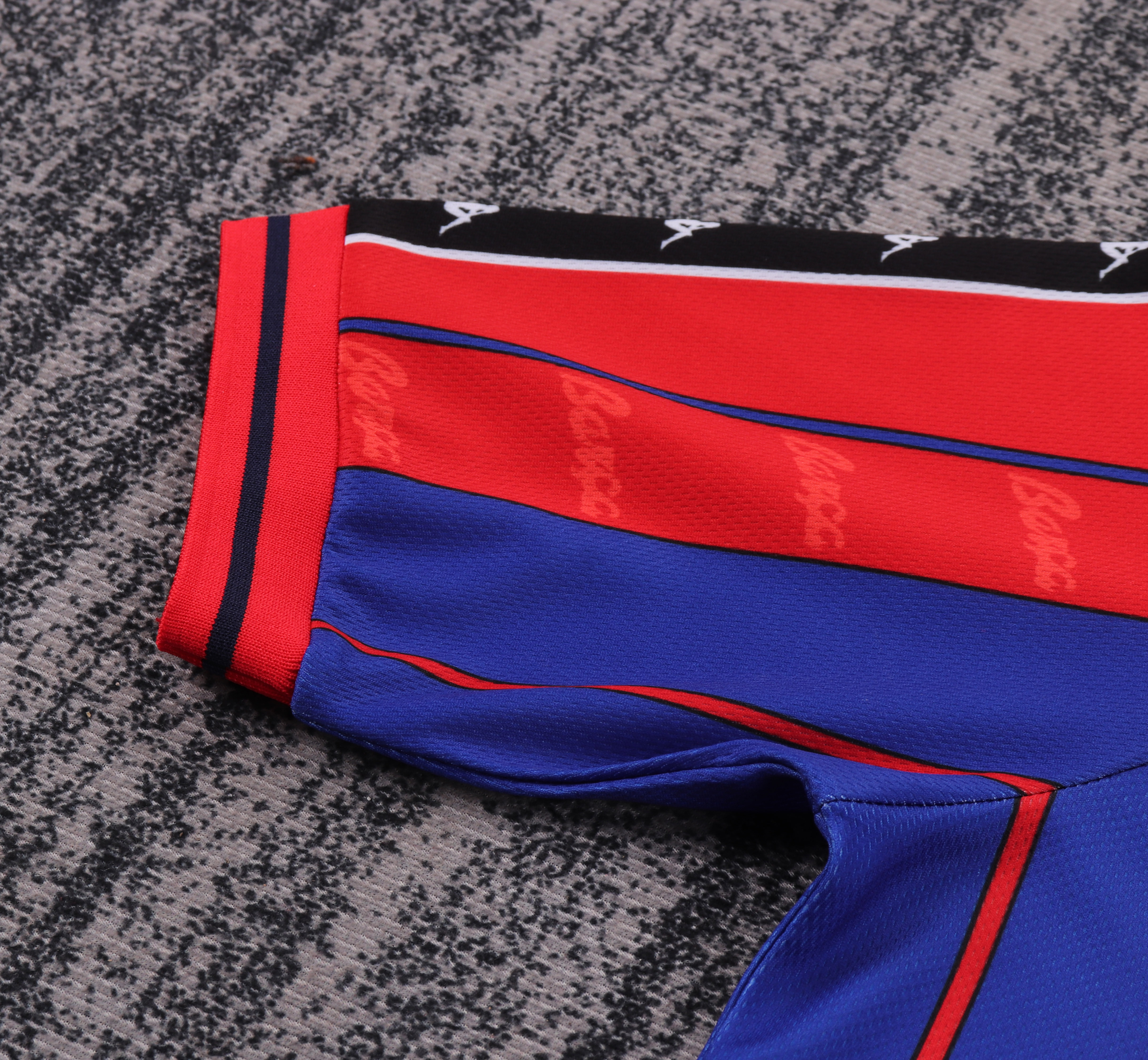 Kids kit Barcelona 97/98 Home