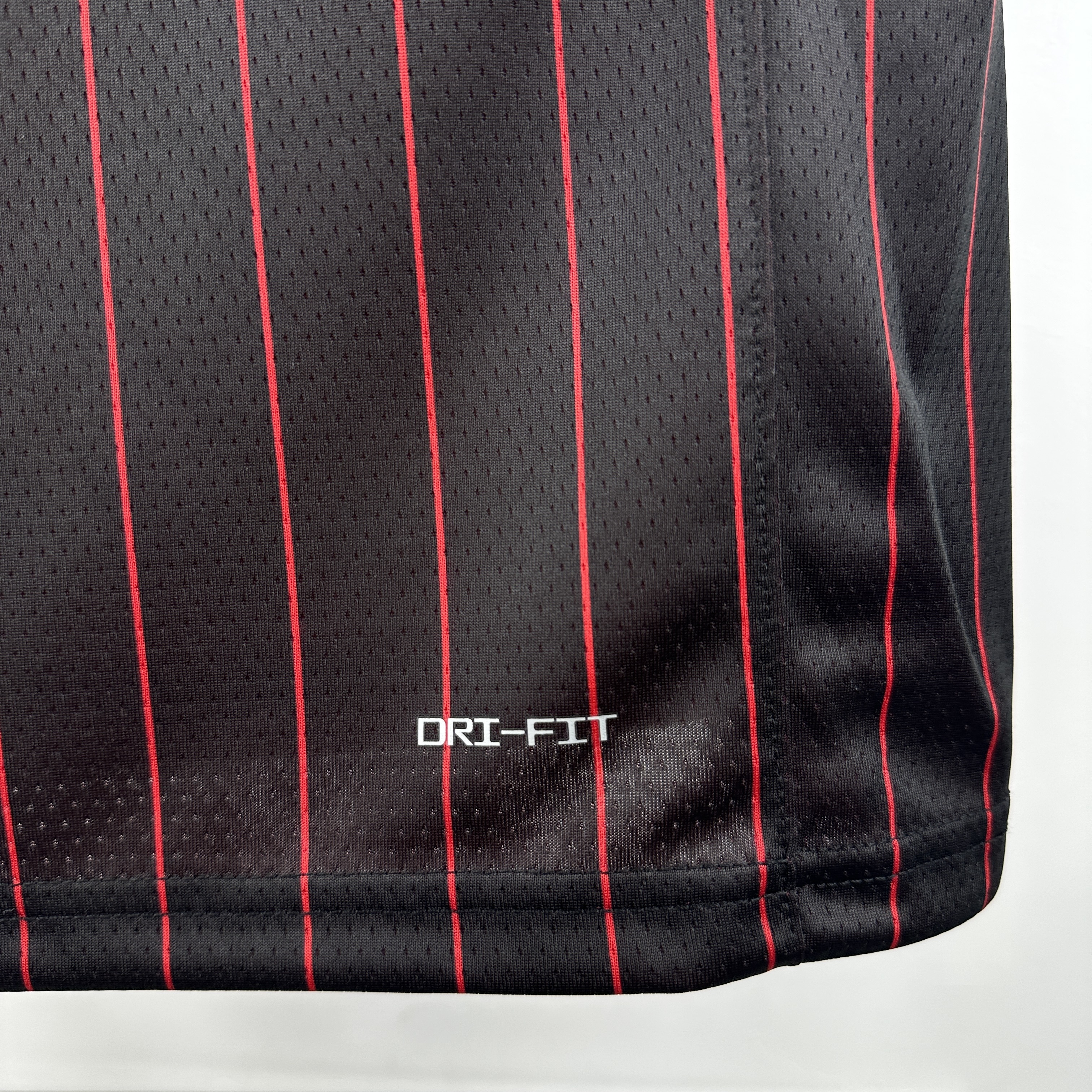 26 Season Chicago Bulls Flyer Edition No.11