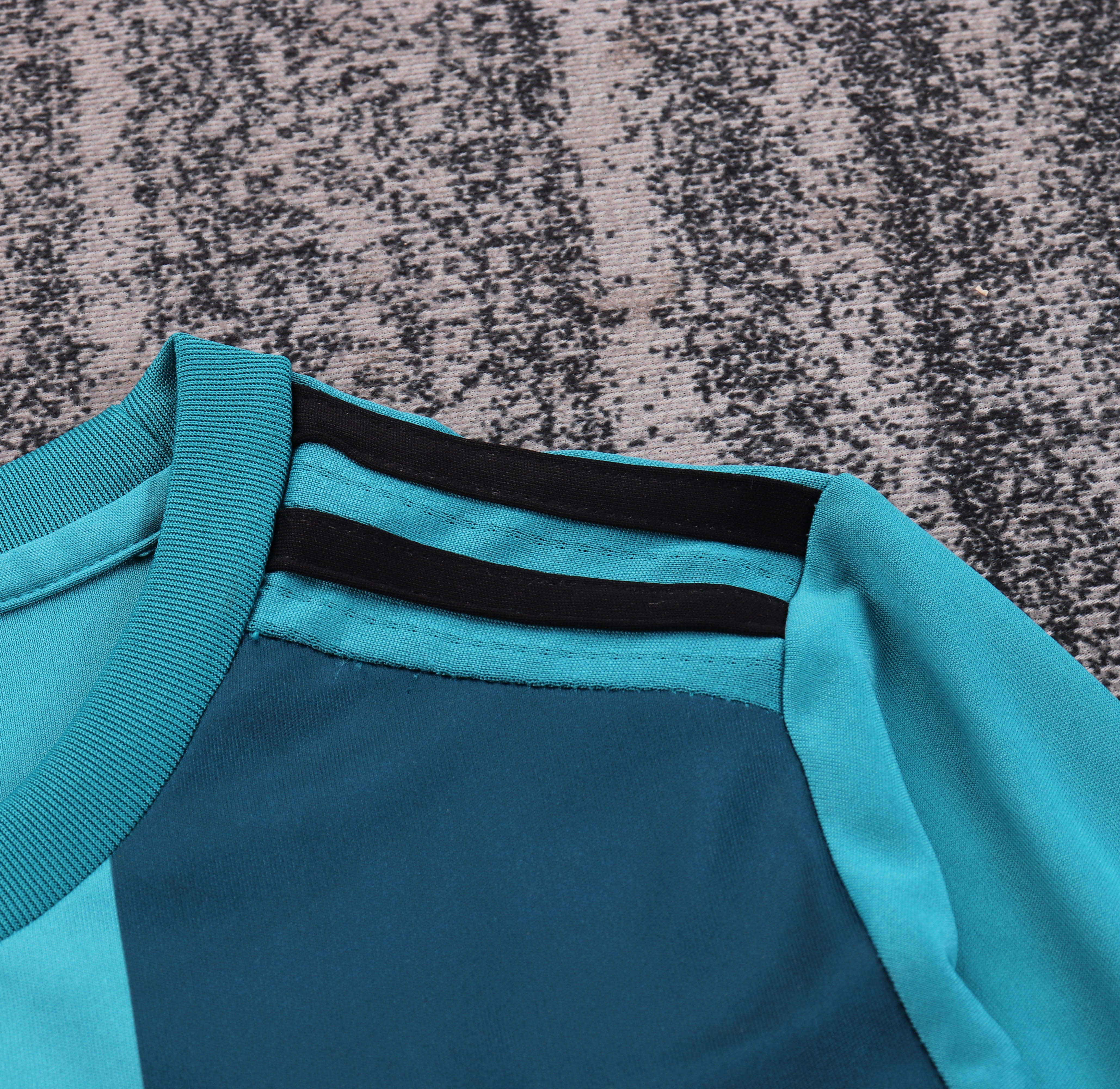 Kids Real Madrid 16/17 Third Long Sleeves