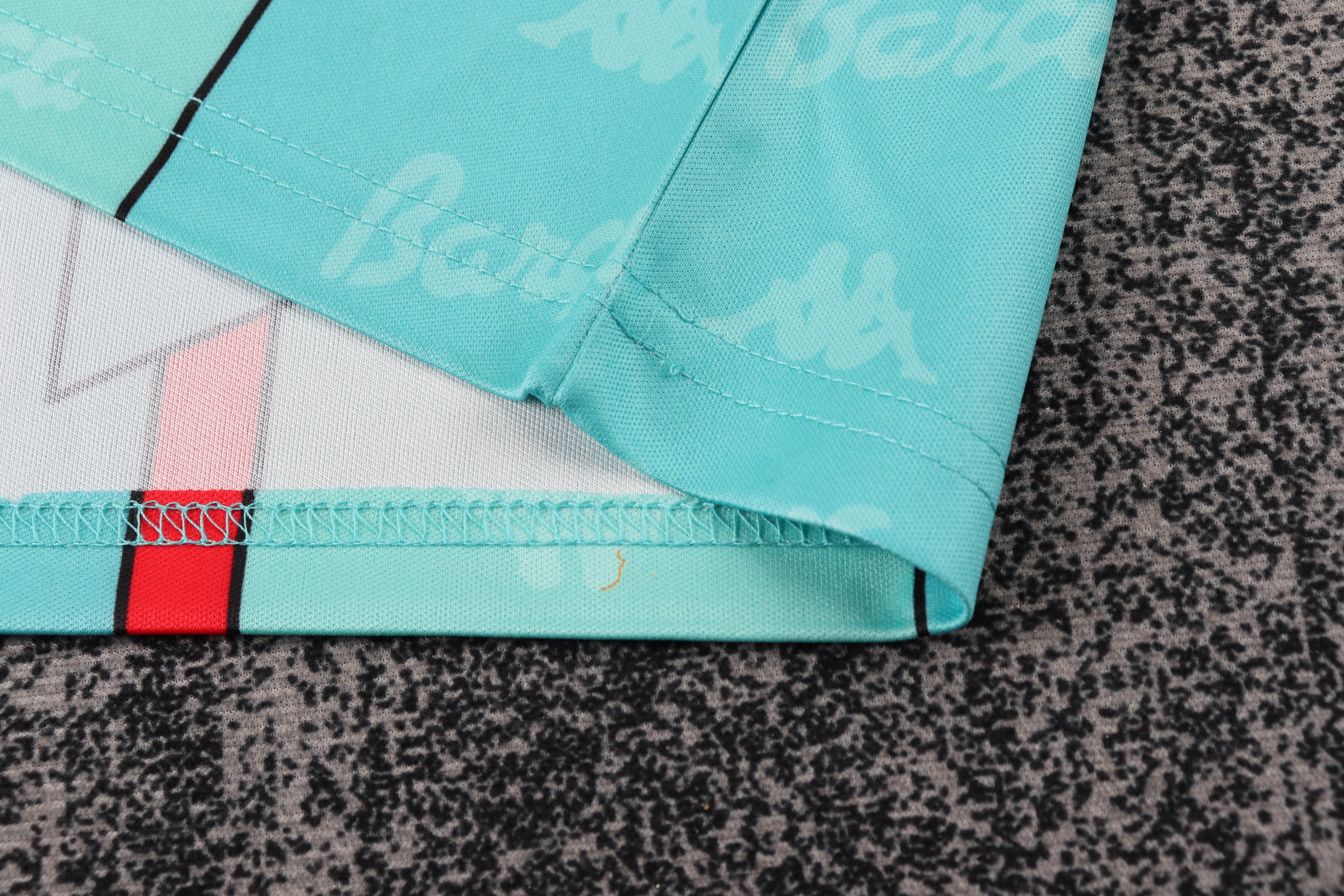 Kids kit Barcelona 96/97 Away