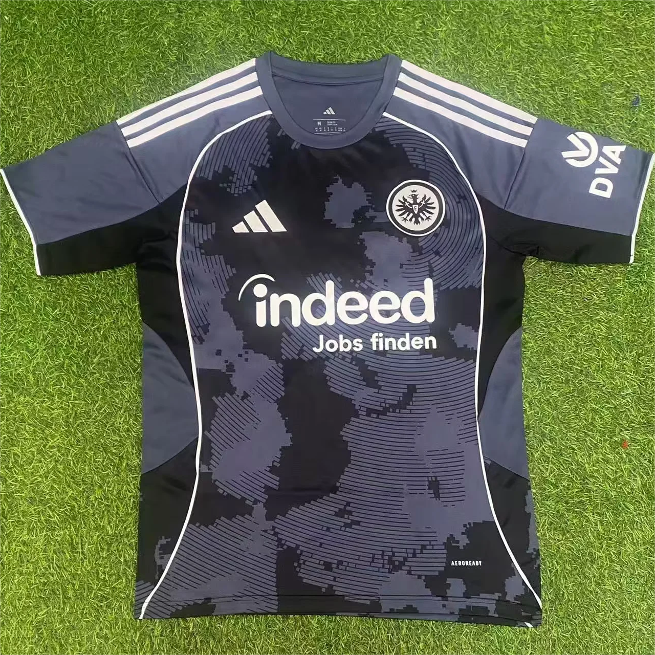 Frankfurt 3rd jersey for 2025/26 S-XXL