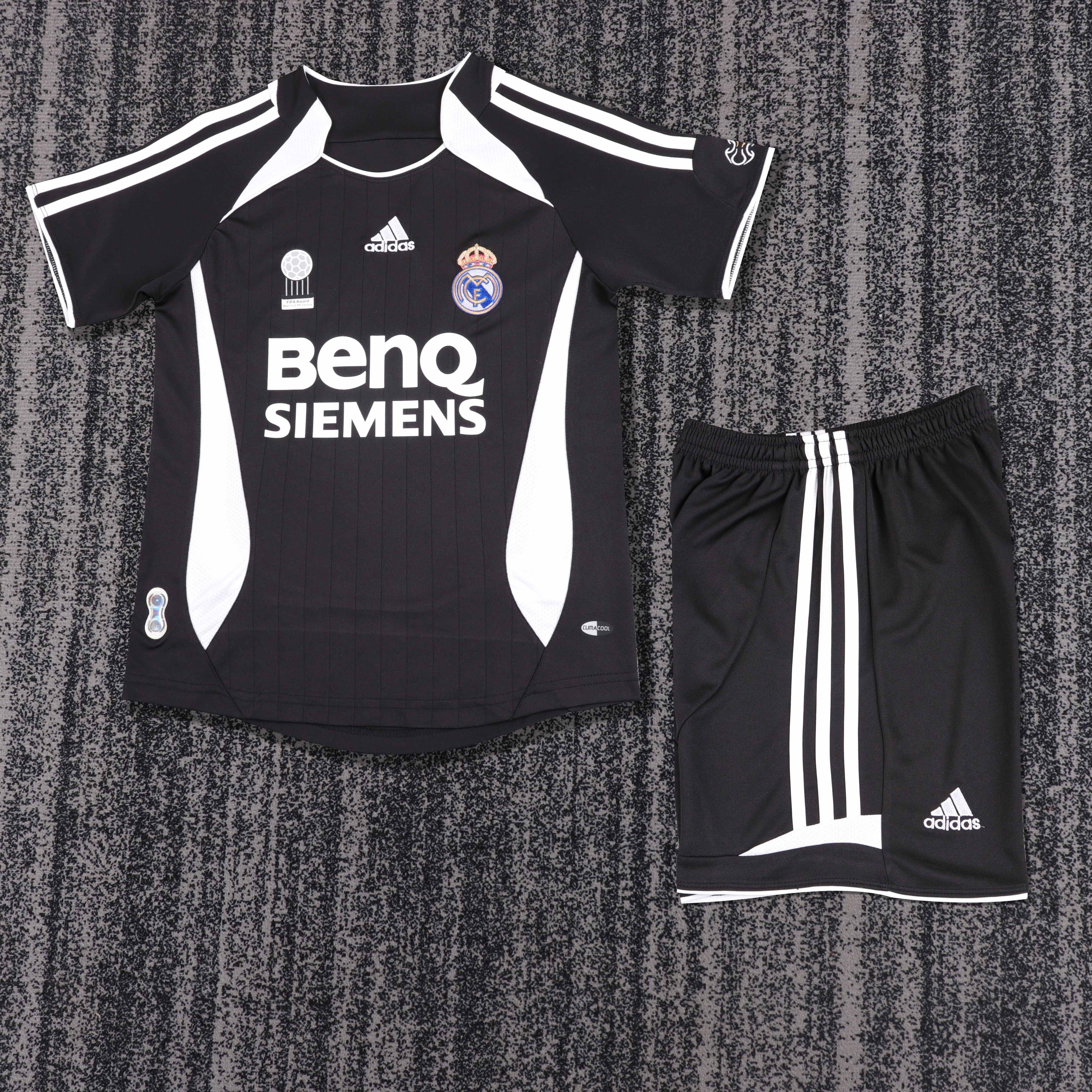 Kids Real Madrid 06/07 Away