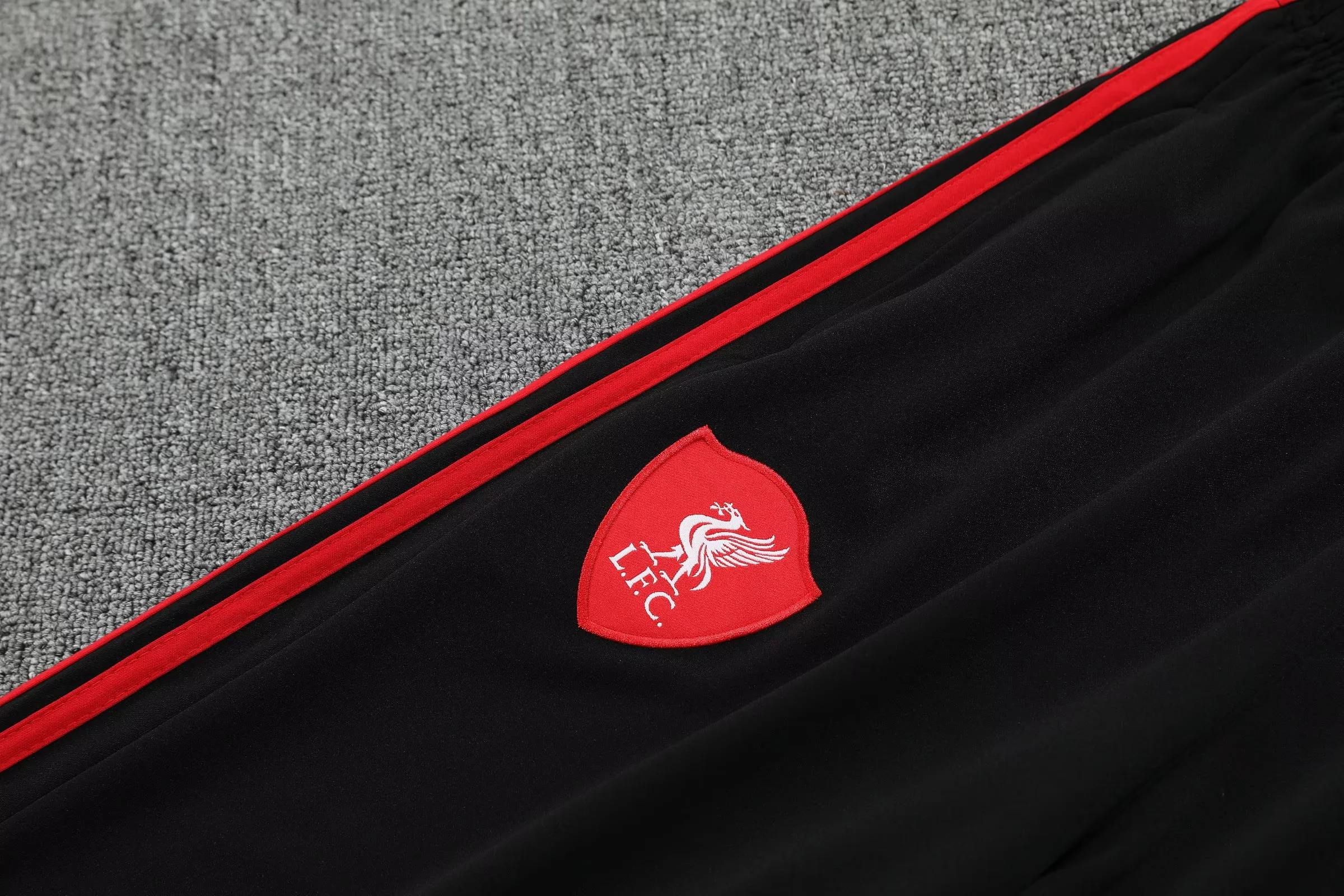 2526 LVP Half zipper Training suit Black