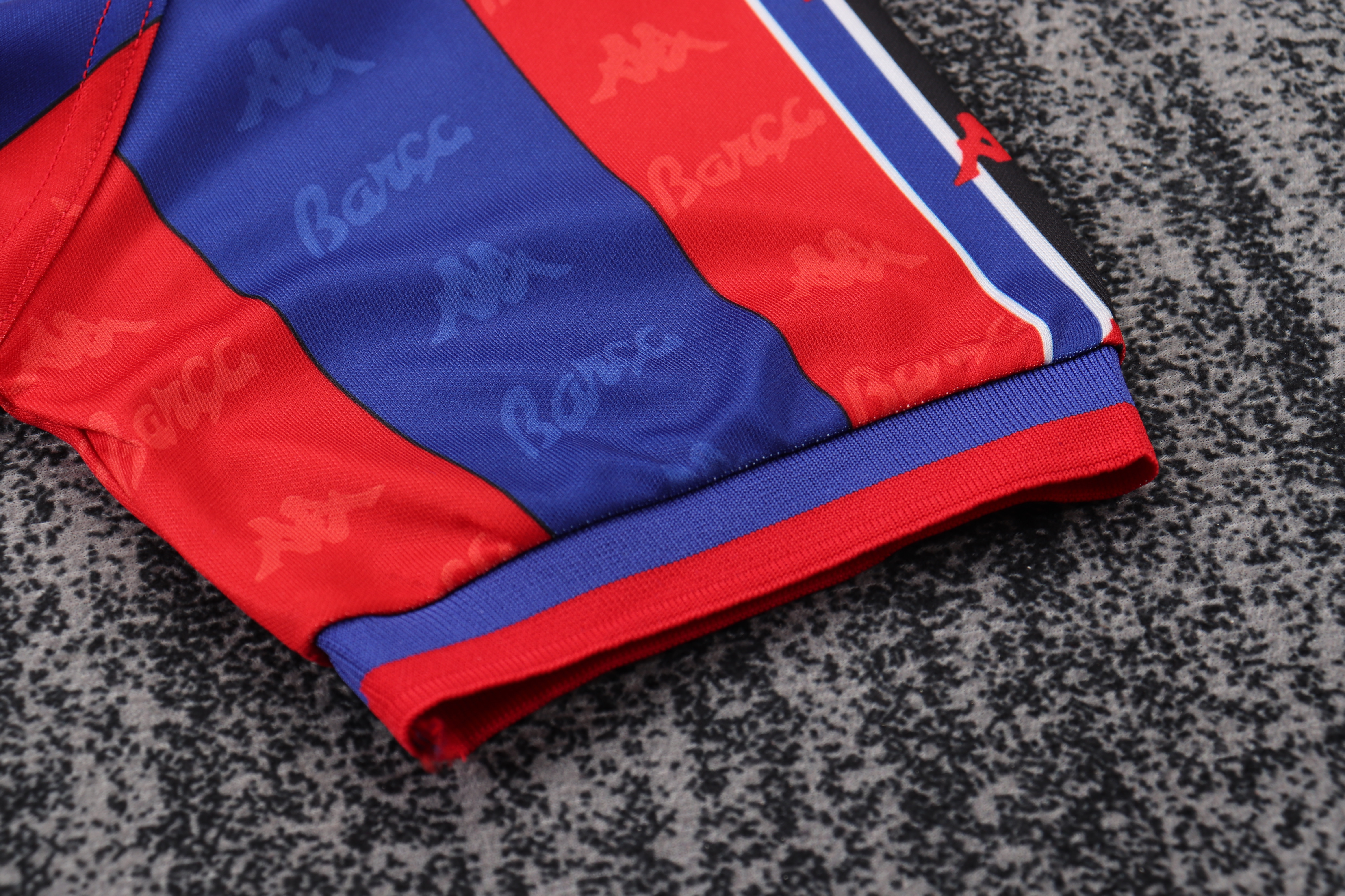 Kids kit Barcelona 96/97 Home