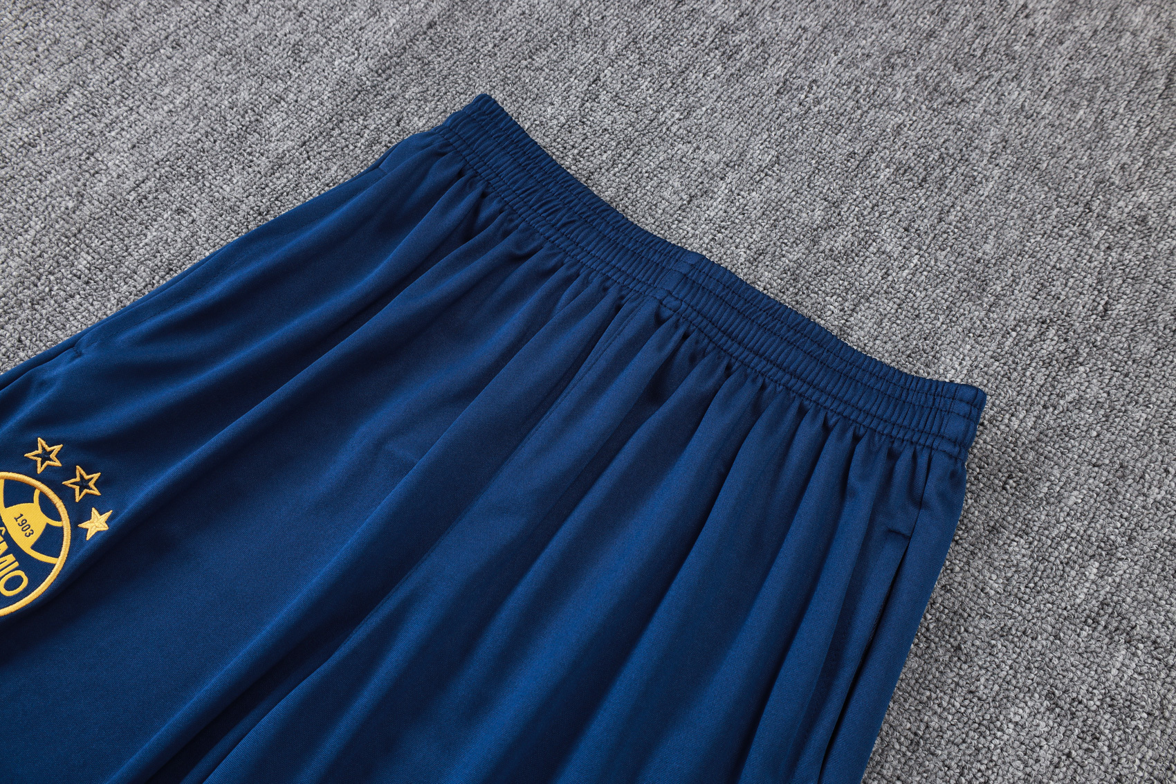 Half Zippered 2025-26 Grêmio Training Suit