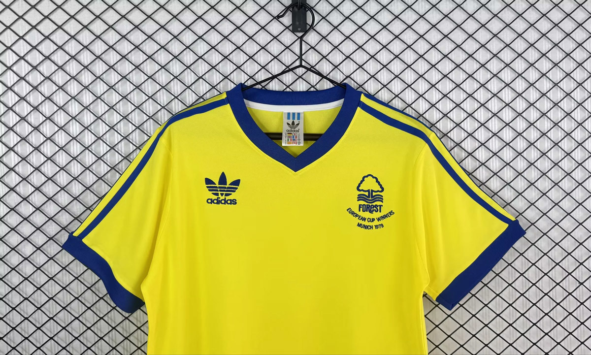 Retro Nottingham Forest 77/80 Away Jersey S-XXL
