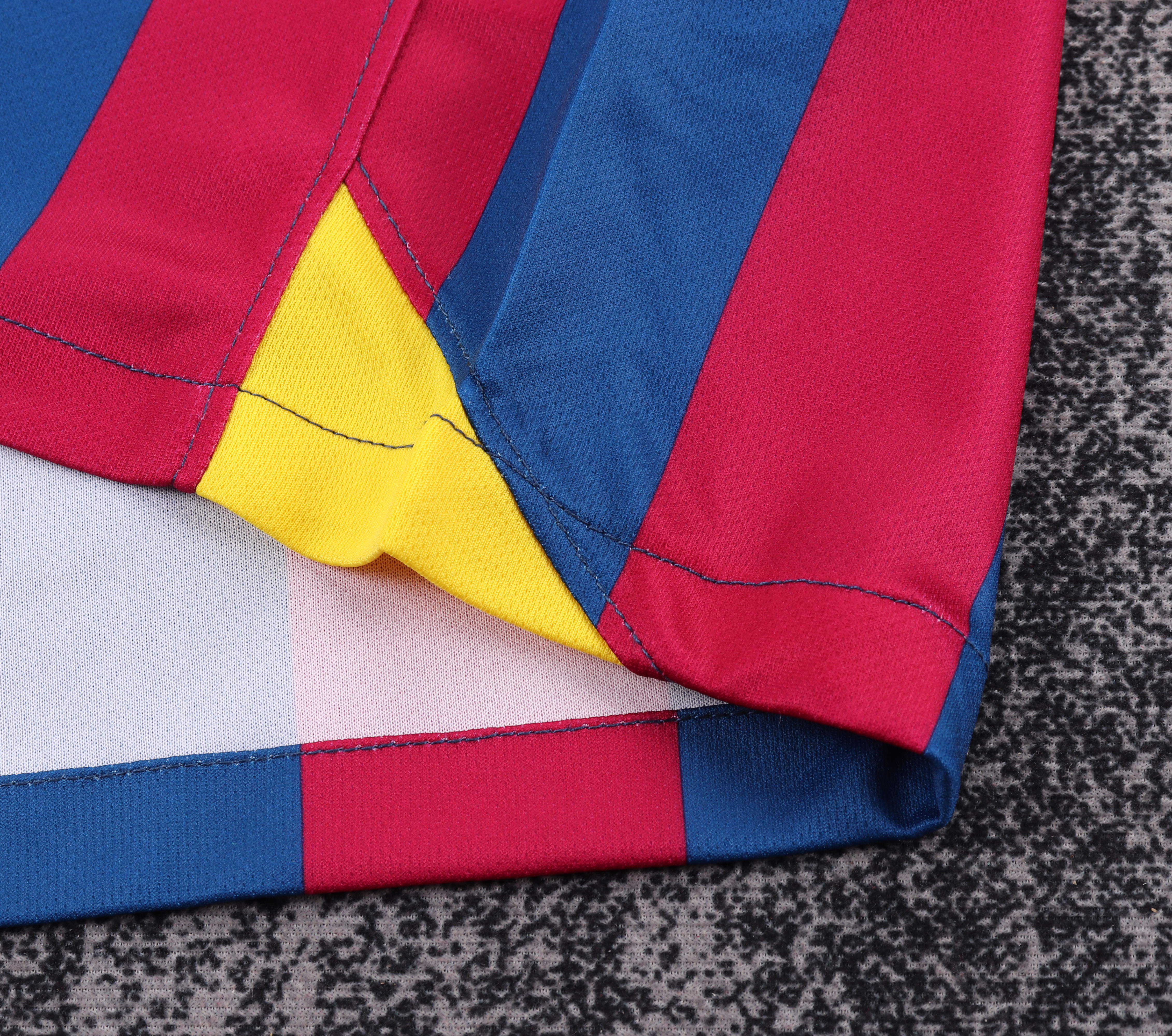 Kids kit Barcelona 05/06 Home Long Sleeves