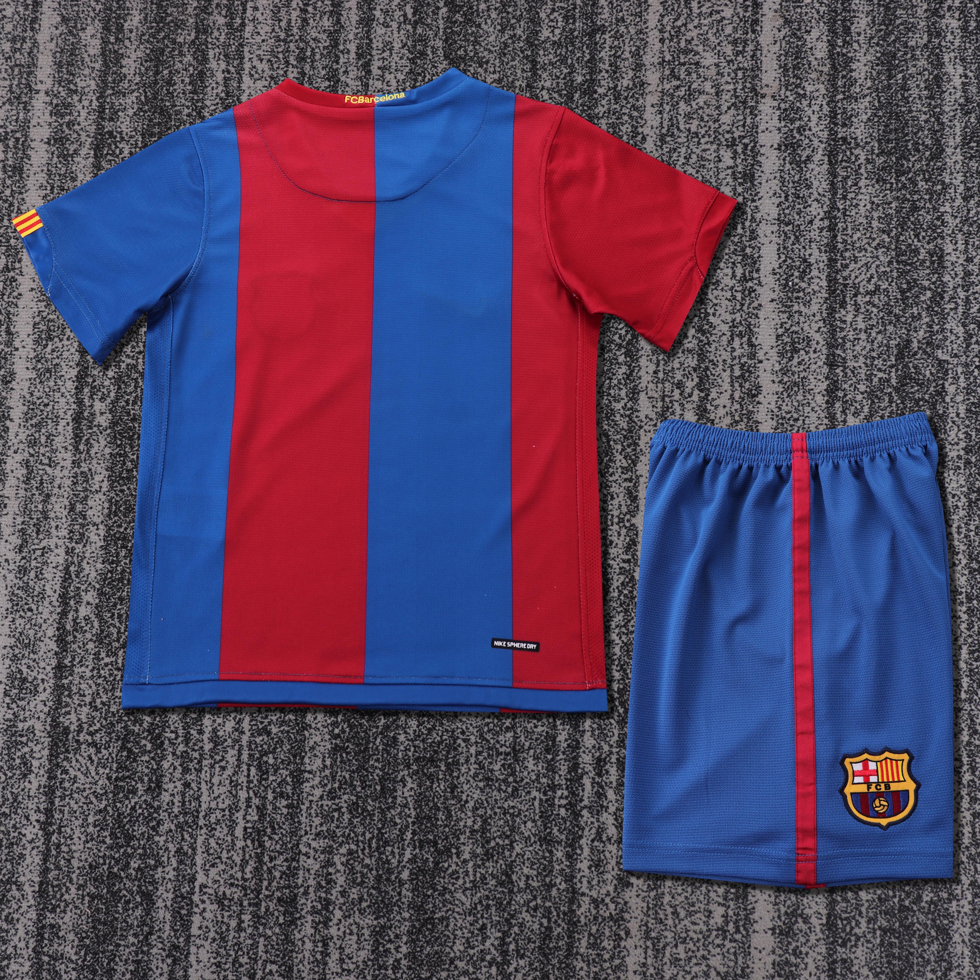 Kids kit Barcelona 06/07 Home
